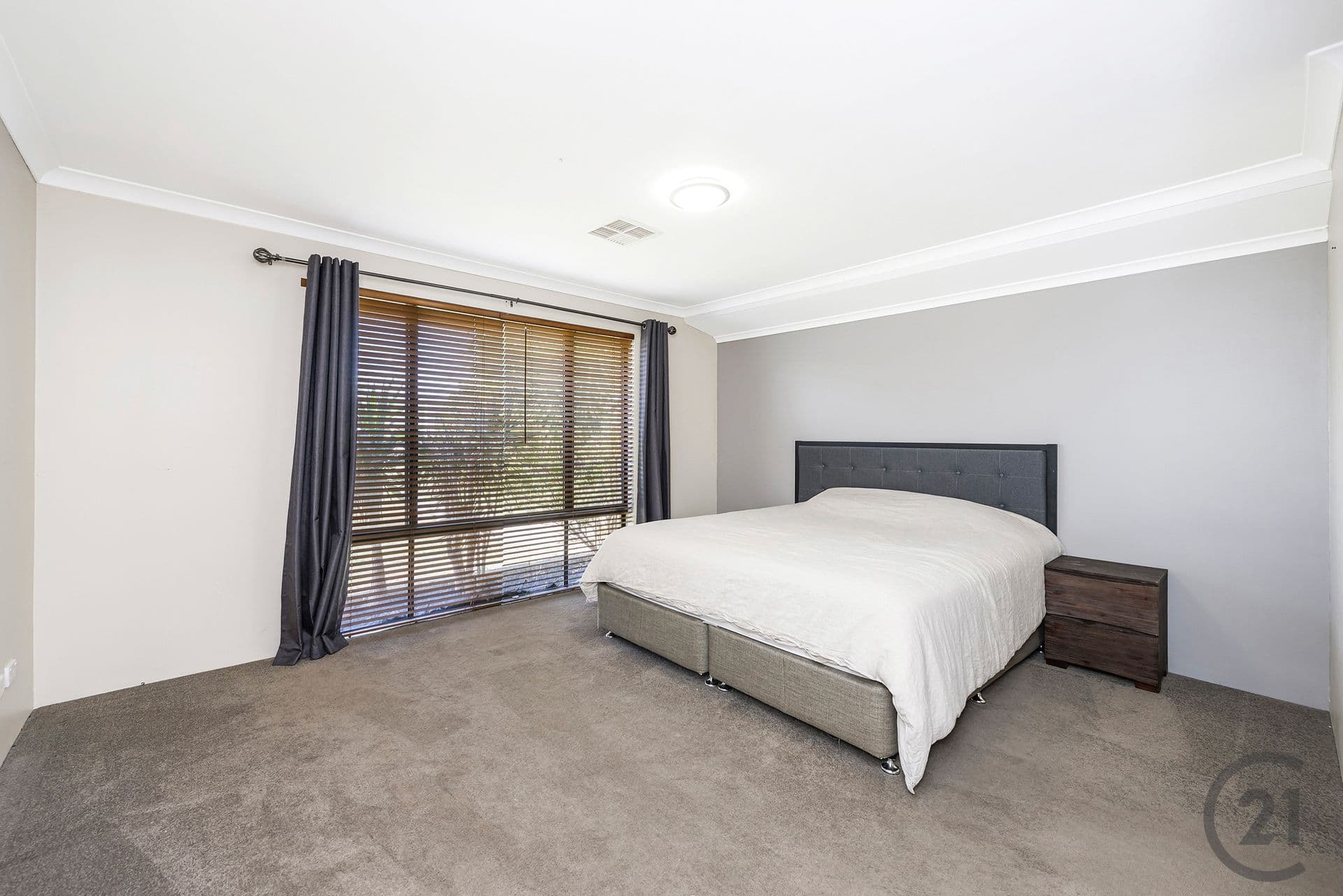 13 Noreena Avenue, Golden Bay, WA, 6174, Golden Bay - Thumbnail 4