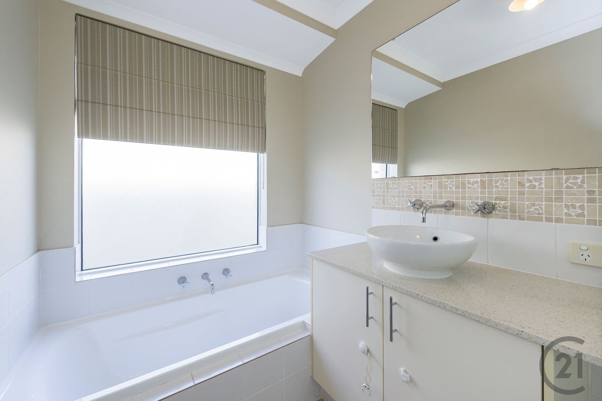 24 Arpenteur Turn, Madora Bay, WA, 6210, Madora Bay - Thumbnail 7
