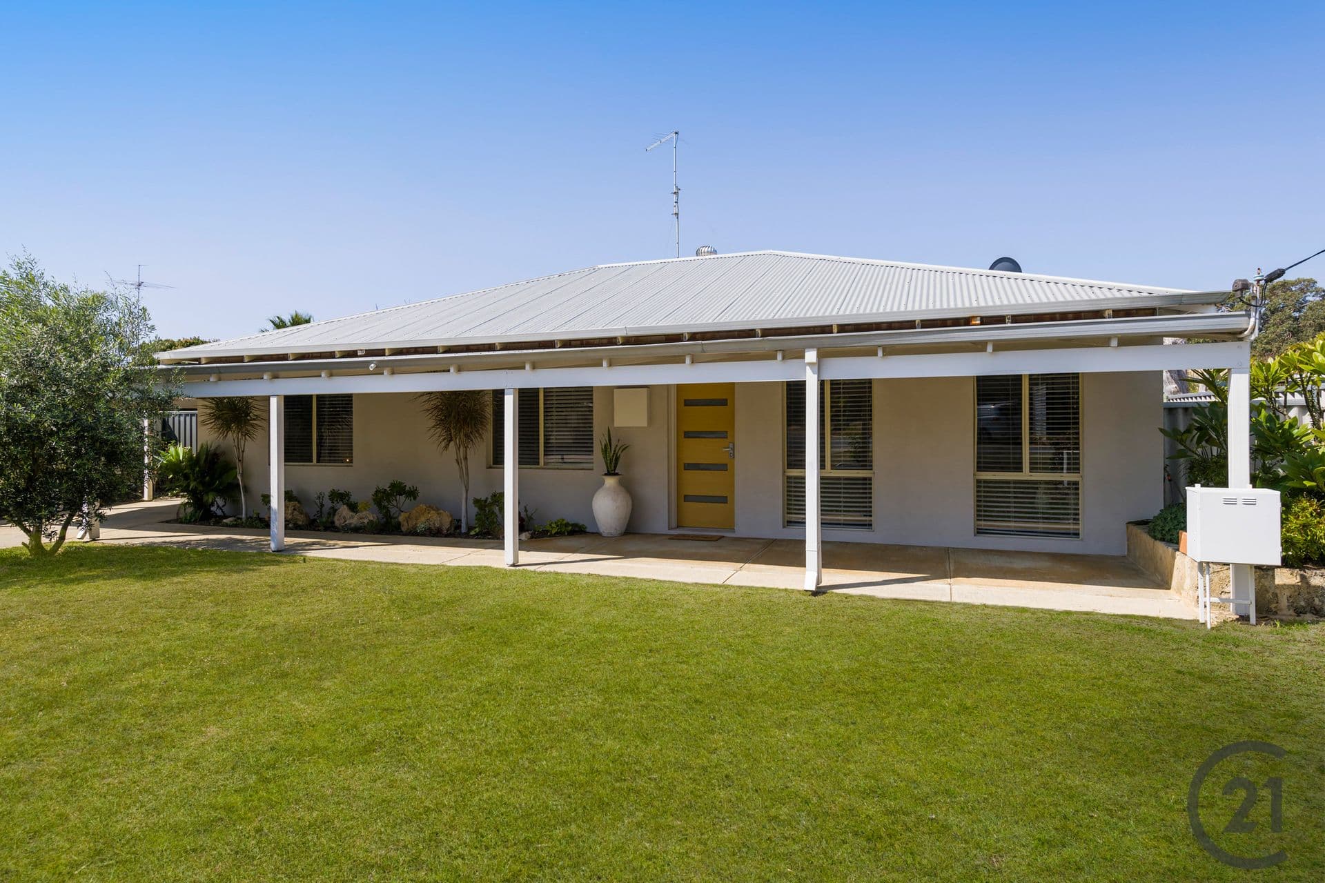18 Tansey Way, Falcon, WA, 6210, Falcon - Image 1