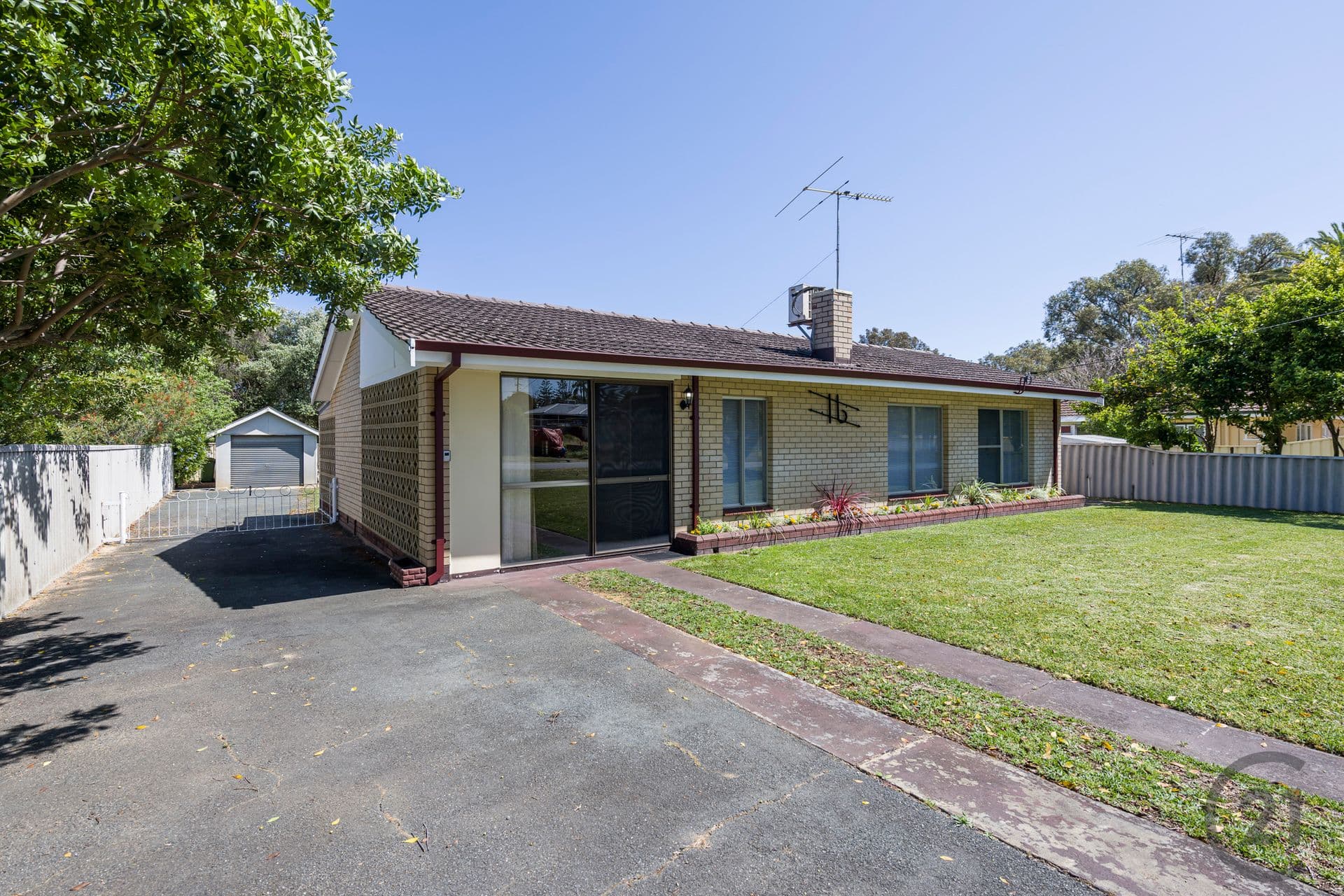 16 Kingdon Street, Mandurah, WA, 6210, Mandurah - Thumbnail 2