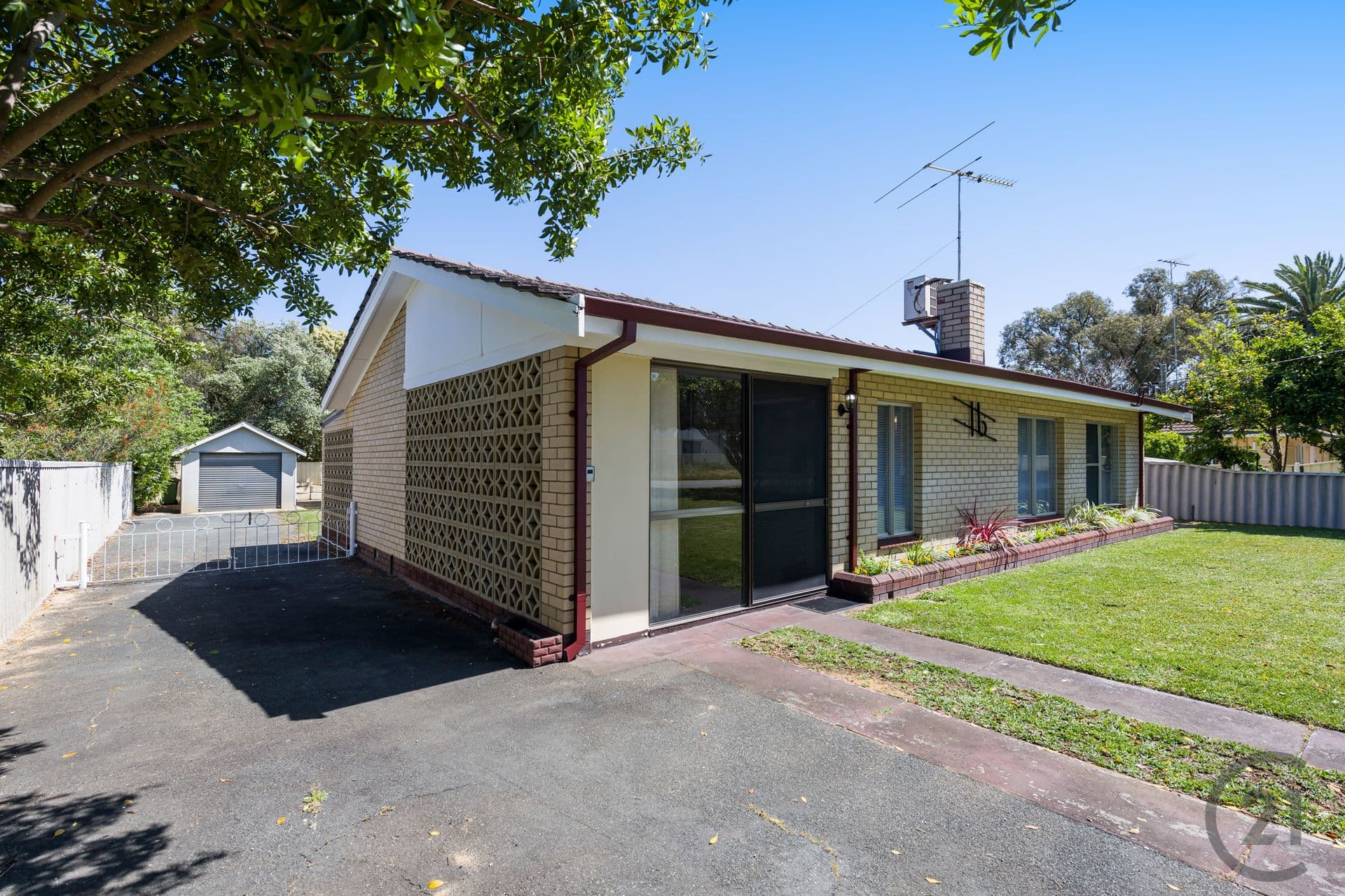 16 Kingdon Street, Mandurah, WA, 6210, Mandurah - Thumbnail 3