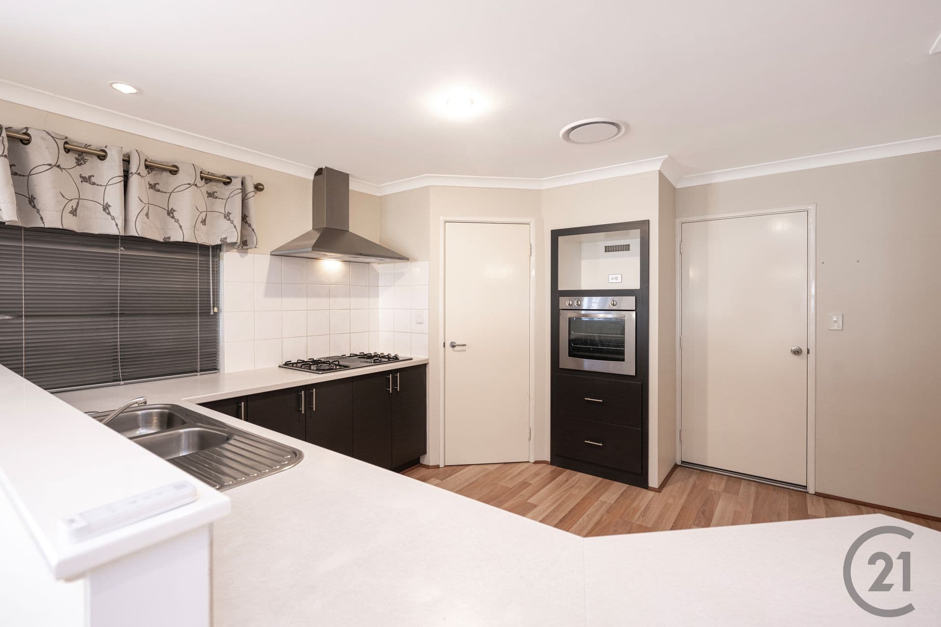 31 Lismore Ridge, Lakelands, WA, 6180, Lakelands - Thumbnail 6