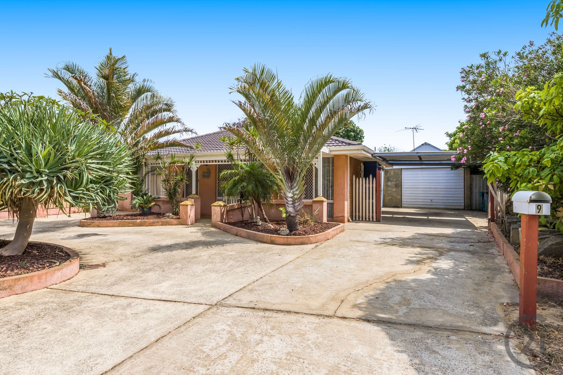 9 Gavarnie Way, Coodanup, WA, 6210, Coodanup - Image 1