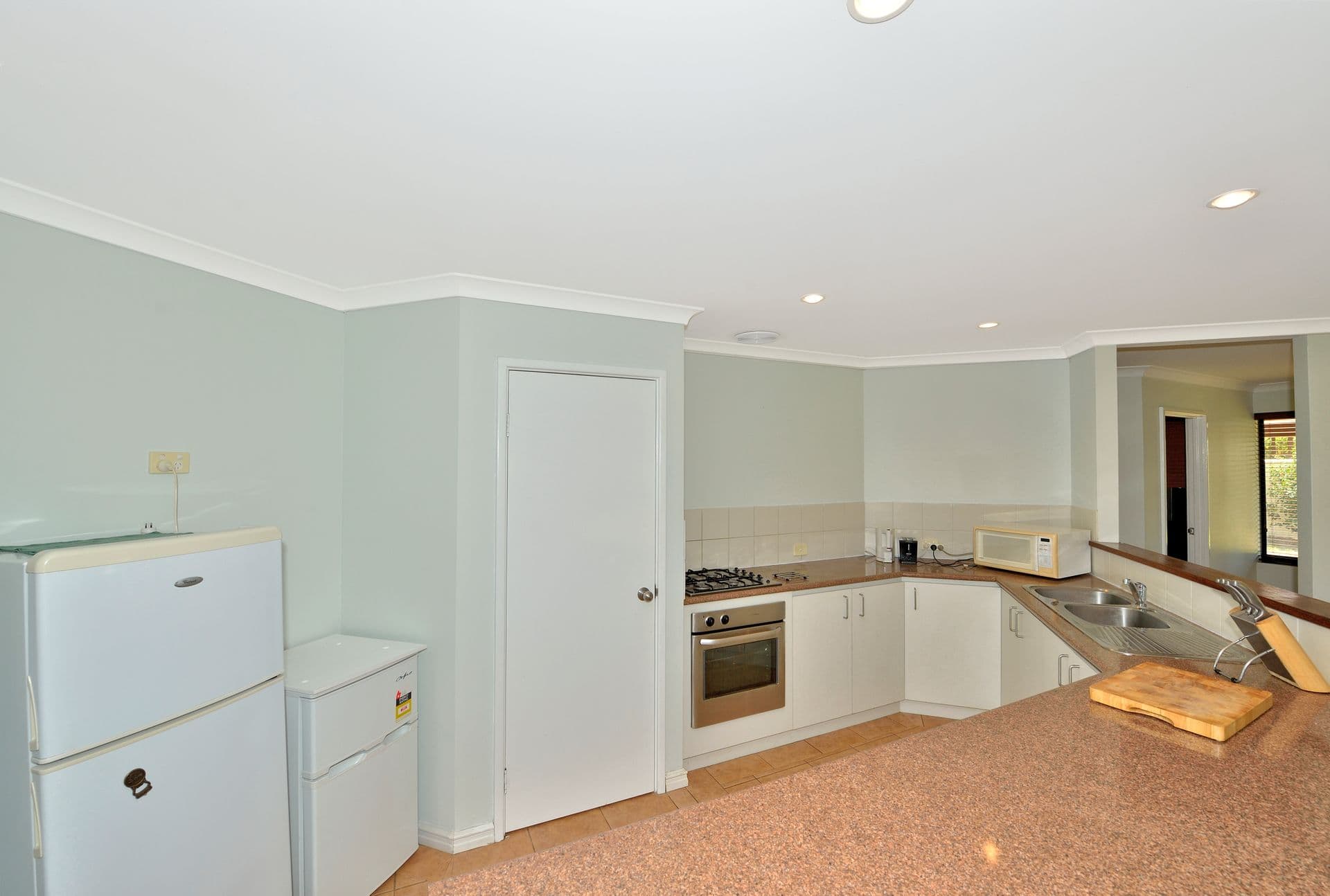 9 Red Gum Close, Bouvard, WA, 6211, Bouvard - Thumbnail 8