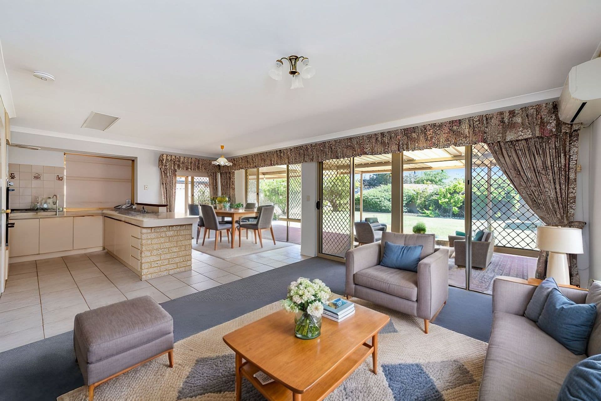 10 Mariner Place, Halls Head, WA, 6210, Halls Head - Image 1