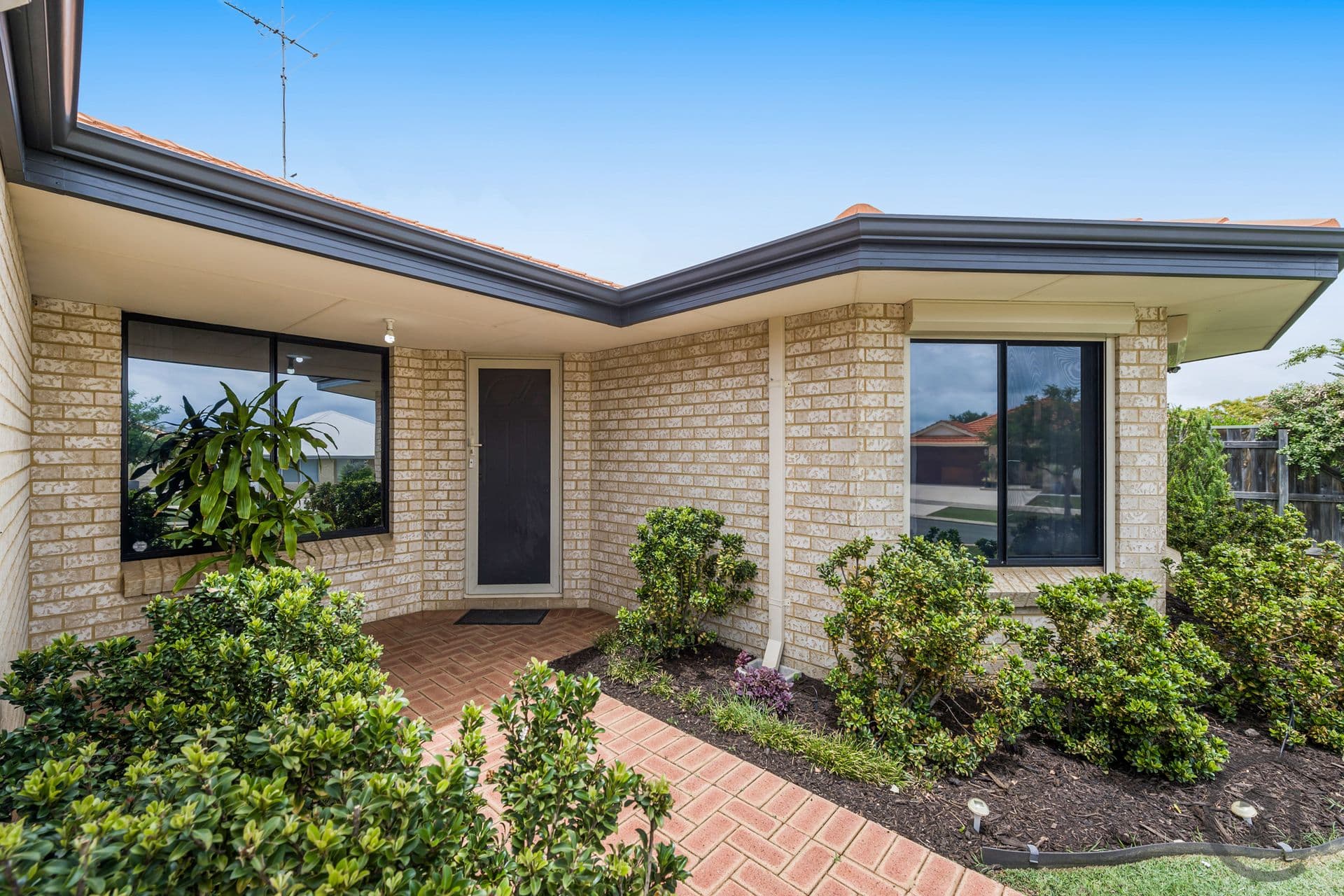 177 Peelwood Parade, Halls Head, WA, 6210, Halls Head - Thumbnail 2
