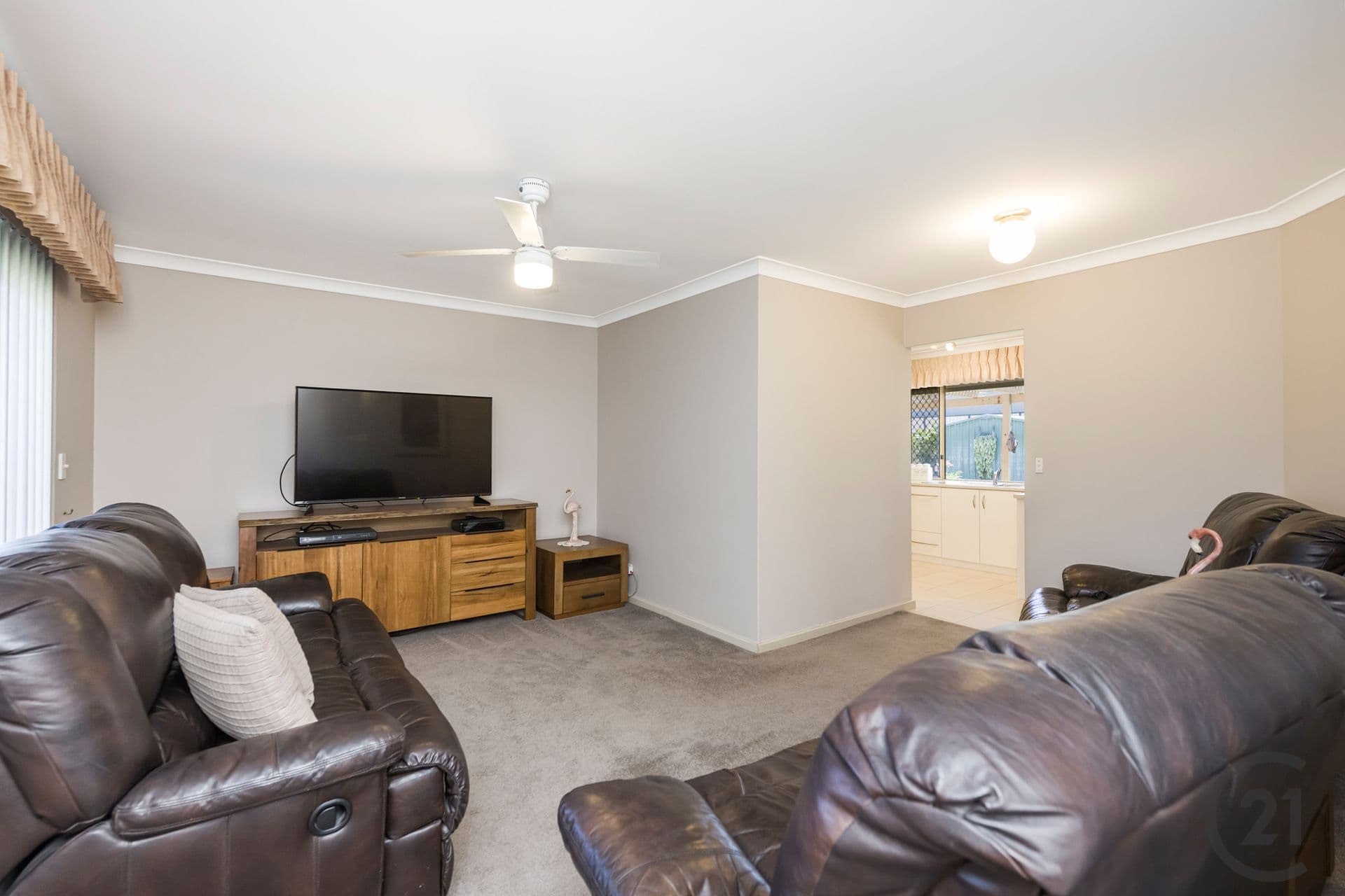 4 Caspar Road, Madora Bay, WA, 6210, Madora Bay - Thumbnail 6