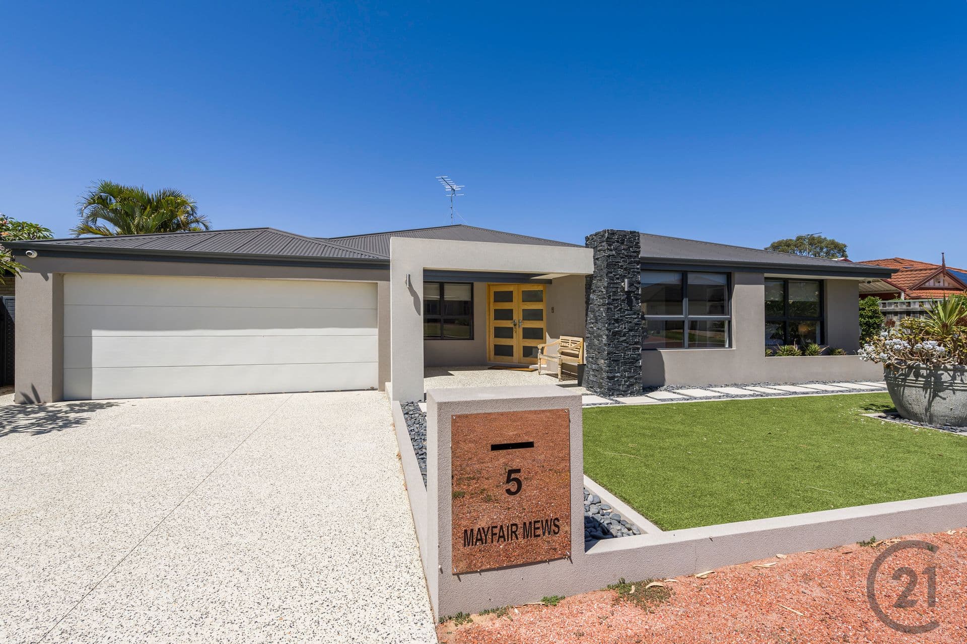 5 Mayfair Mews, Meadow Springs, WA, 6210, Meadow Springs - Thumbnail 2