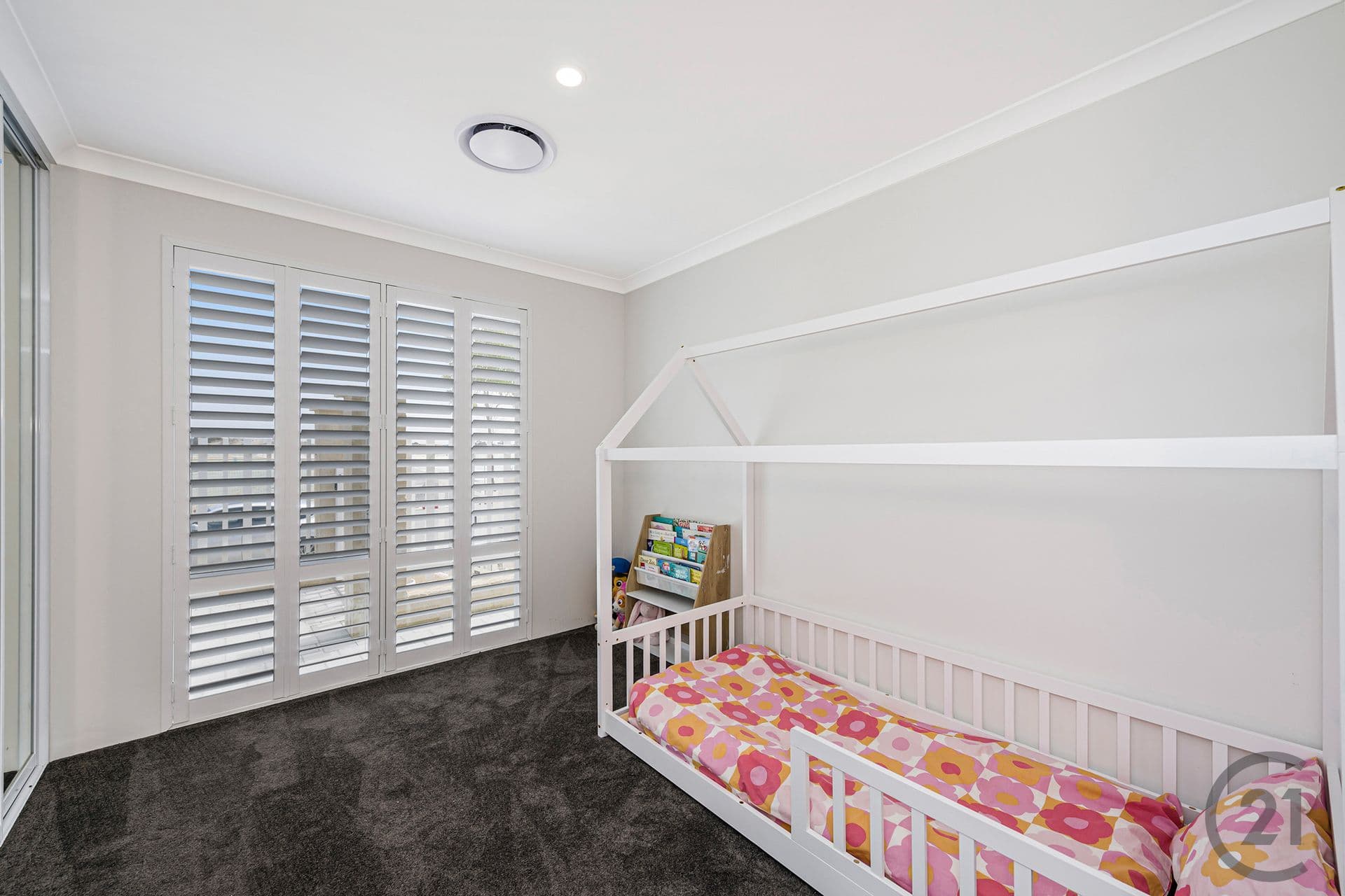 74 Alverstone Boulevard, Lakelands, WA, 6180, Lakelands - Thumbnail 6