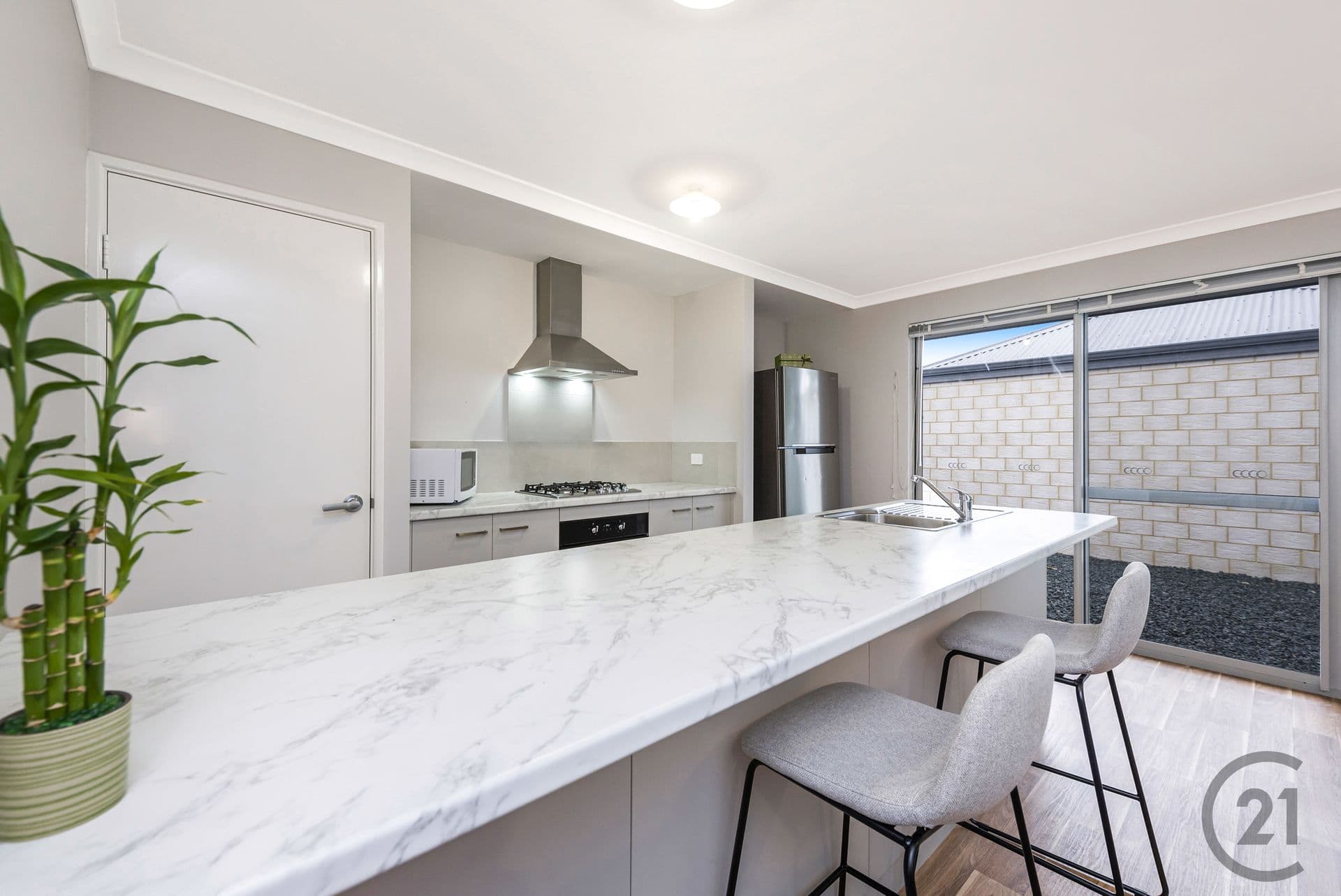 74 Thornbill Crescent, Coodanup, WA, 6210, Coodanup - Thumbnail 3