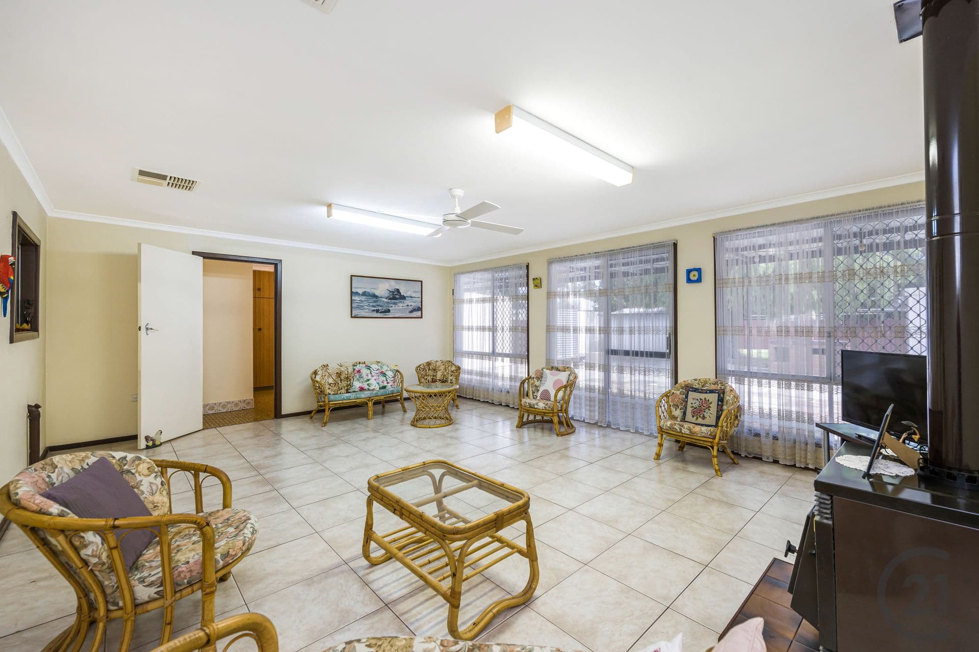 12 Mathew Street, Falcon, WA, 6210, Falcon - Thumbnail 4