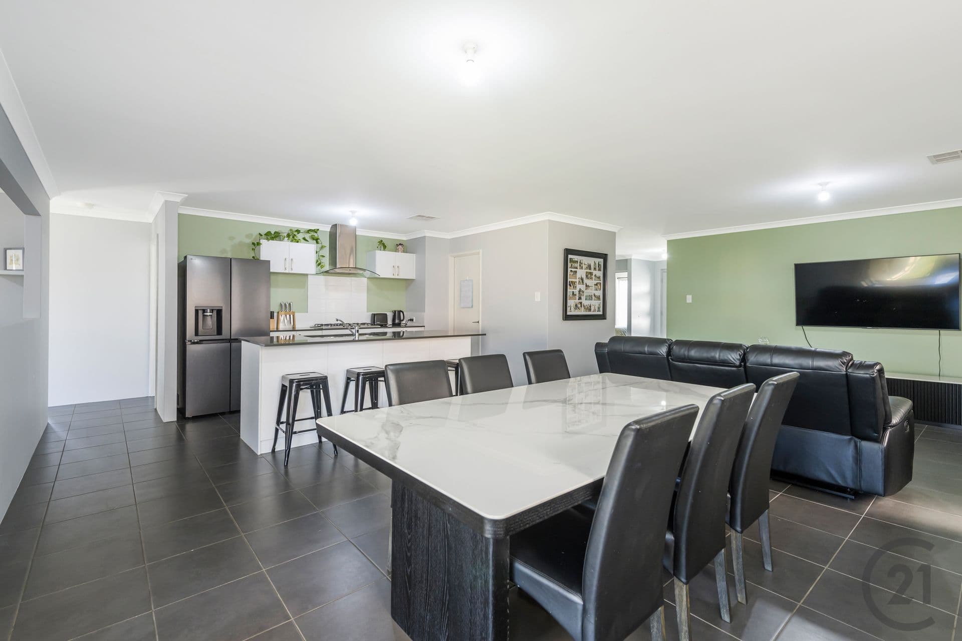 41 Lucky Bay Road, Secret Harbour, WA, 6173, Secret Harbour - Thumbnail 2