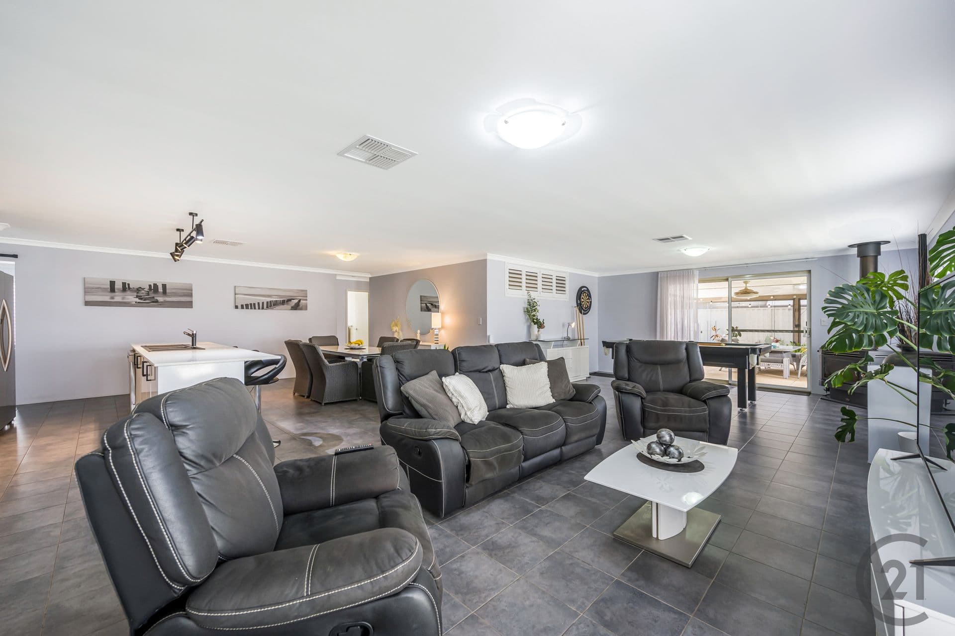 60 Newport Drive, Dudley Park, WA, 6210, Dudley Park - Thumbnail 6