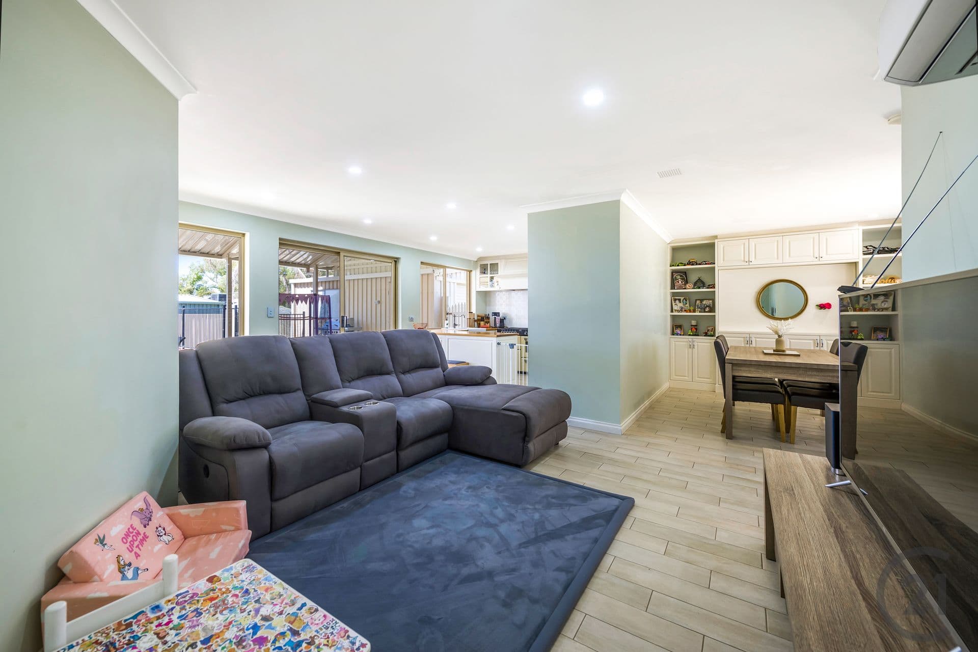 11 Goldney Court, Leda, WA, 6170, Leda - Thumbnail 7