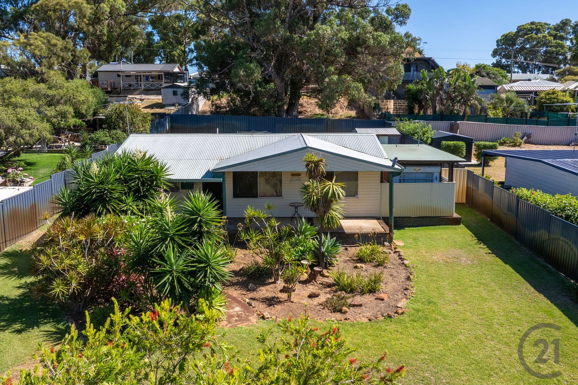 16 Lyelta Street, Falcon, WA, 6210, Falcon - Thumbnail 3