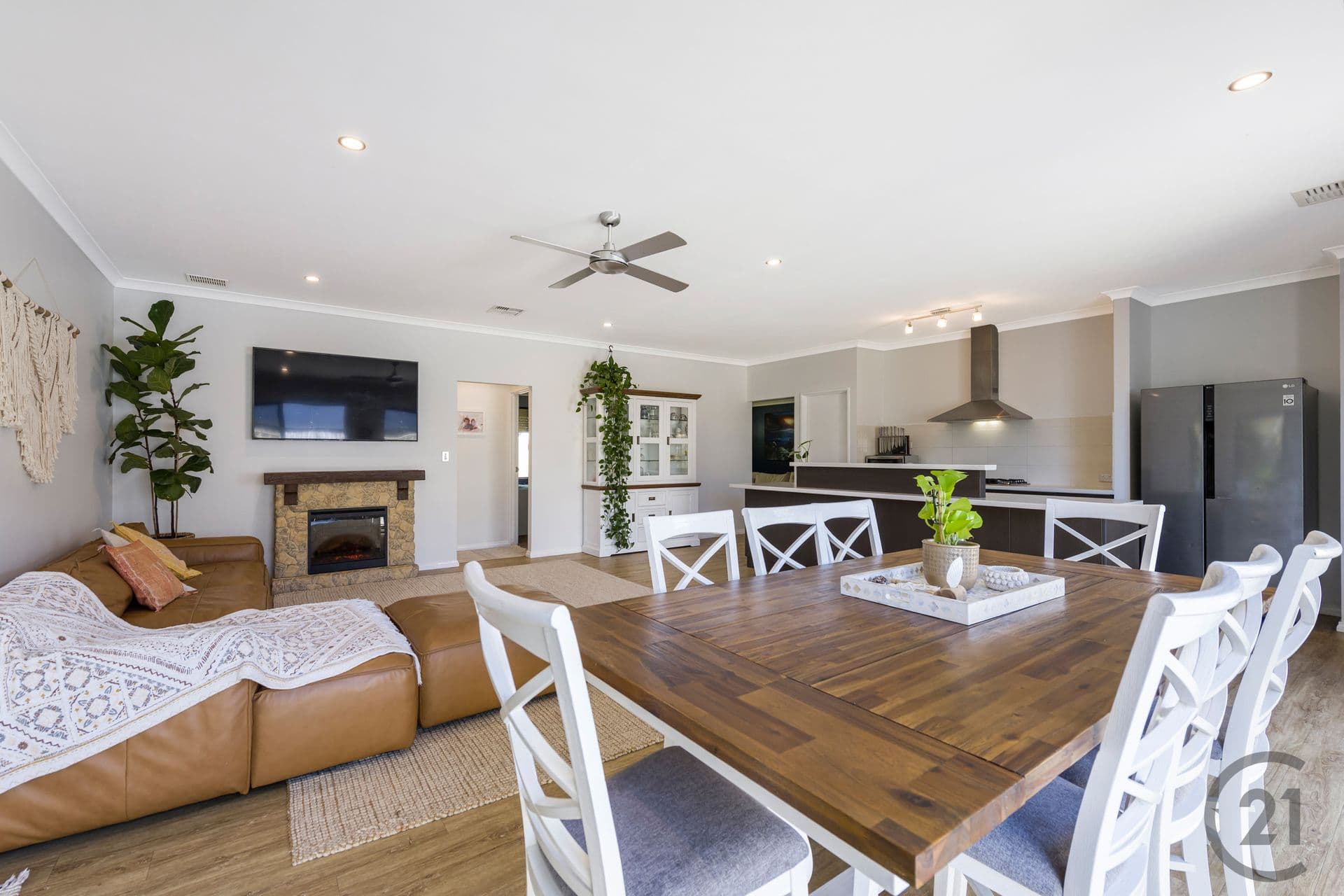 11 Atlin Lane, Secret Harbour, WA, 6173, Secret Harbour - Thumbnail 2