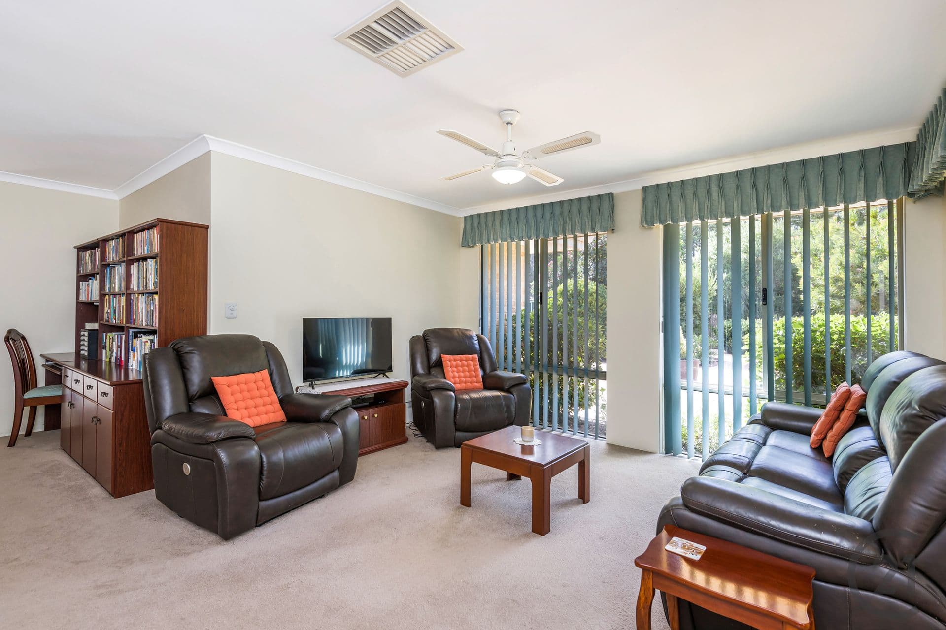 10 Carnegie Place, Greenfields, WA, 6210, Greenfields - Thumbnail 7