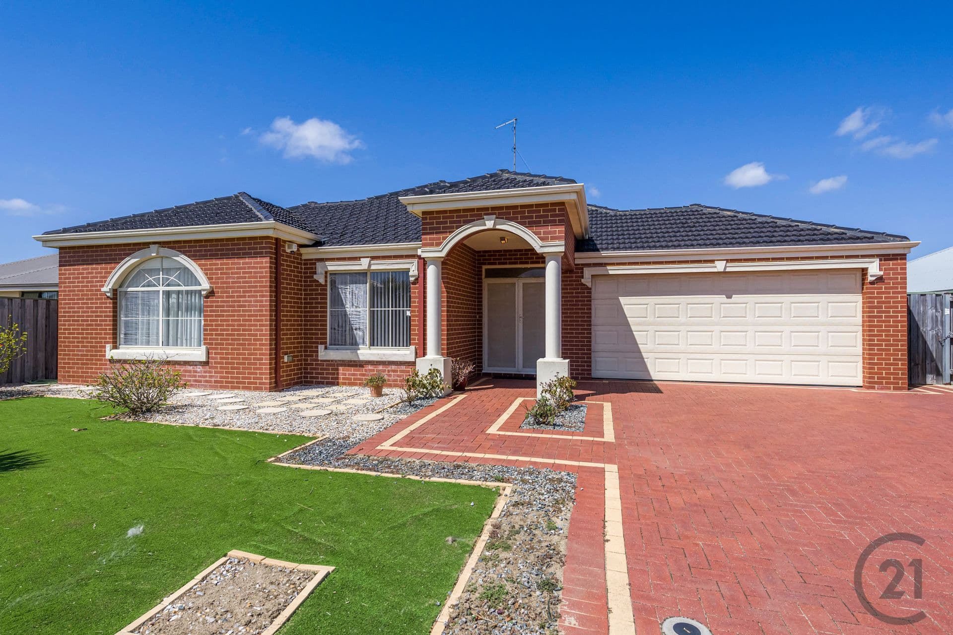 25 Grasshill Grange, Halls Head, WA, 6210, Halls Head - Thumbnail 2