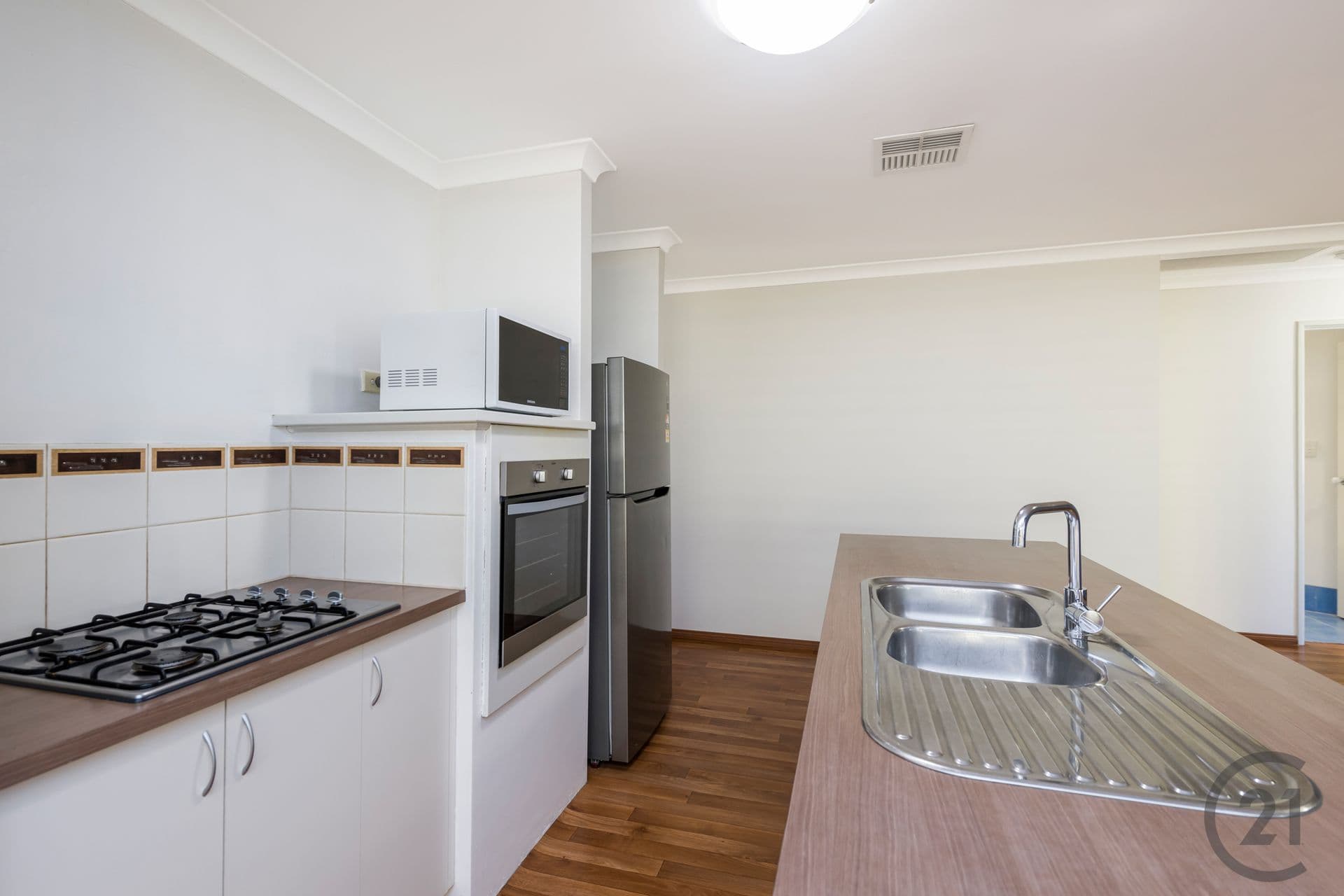 3 Noosa Drive, Secret Harbour, WA, 6173, Secret Harbour - Thumbnail 6