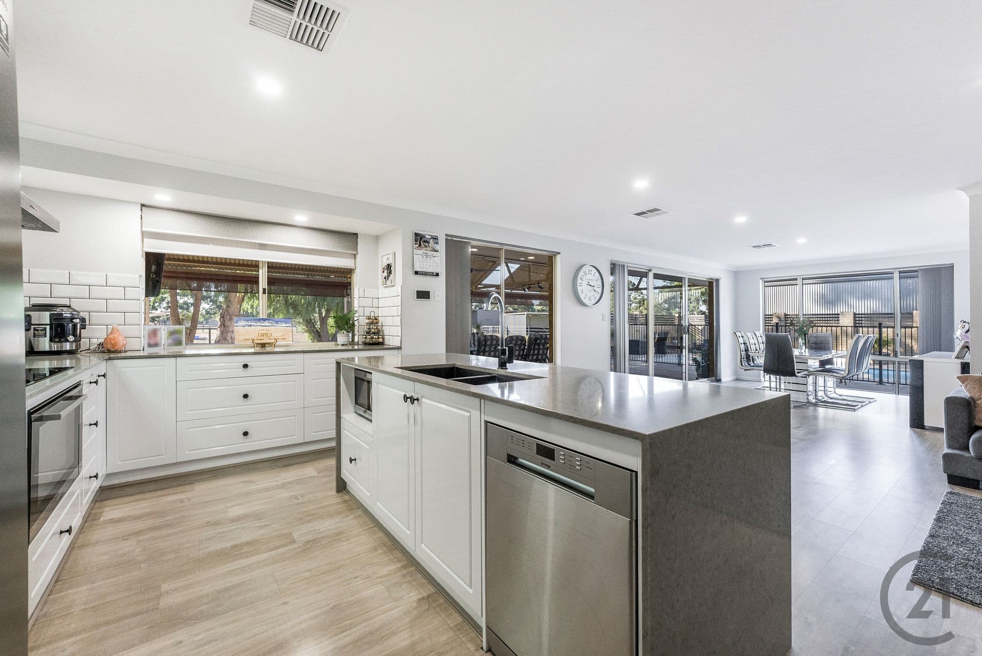 30 Paperbark Place, West Pinjarra, WA, 6208, West Pinjarra - Thumbnail 6