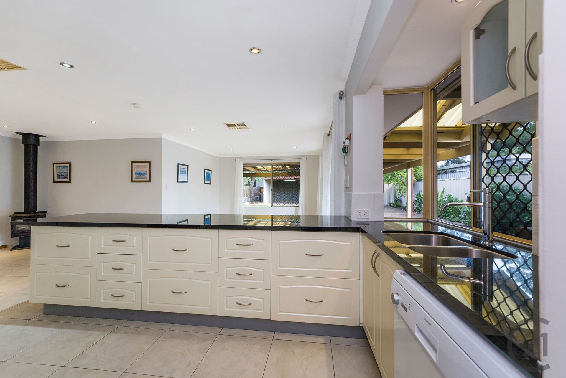 45 Challenger Road, Madora Bay, WA, 6210, Madora Bay - Thumbnail 2