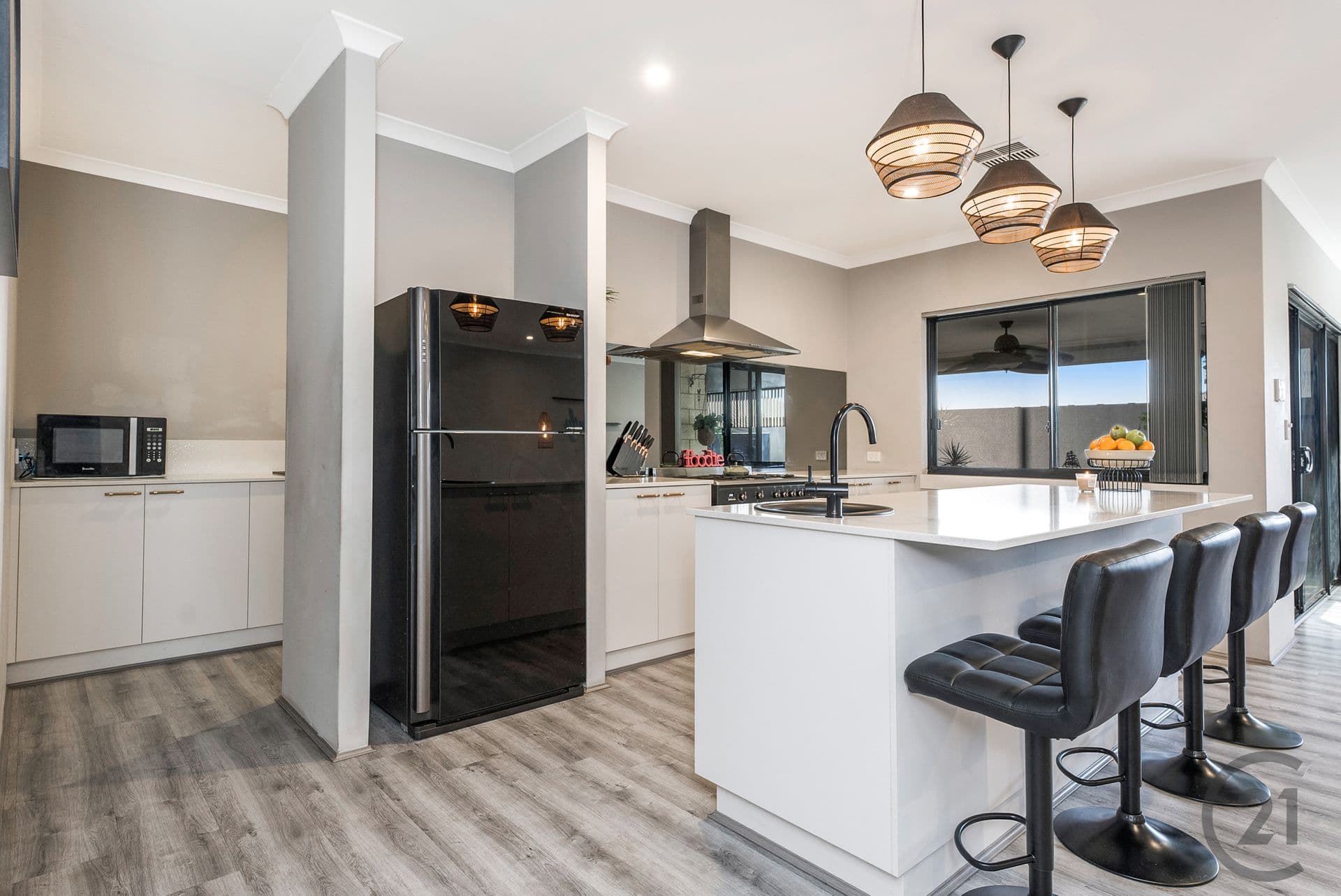 2 Narracan Avenue, Lakelands, WA, 6180, Lakelands - Thumbnail 6