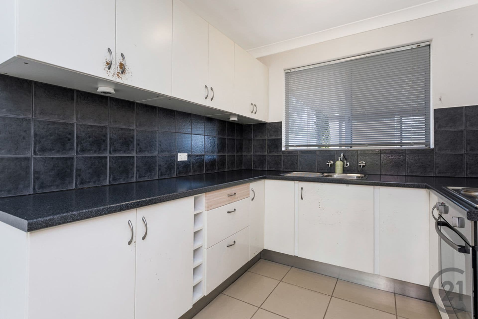 38 Goomarl Street, Dudley Park, WA, 6210, Dudley Park - Thumbnail 3