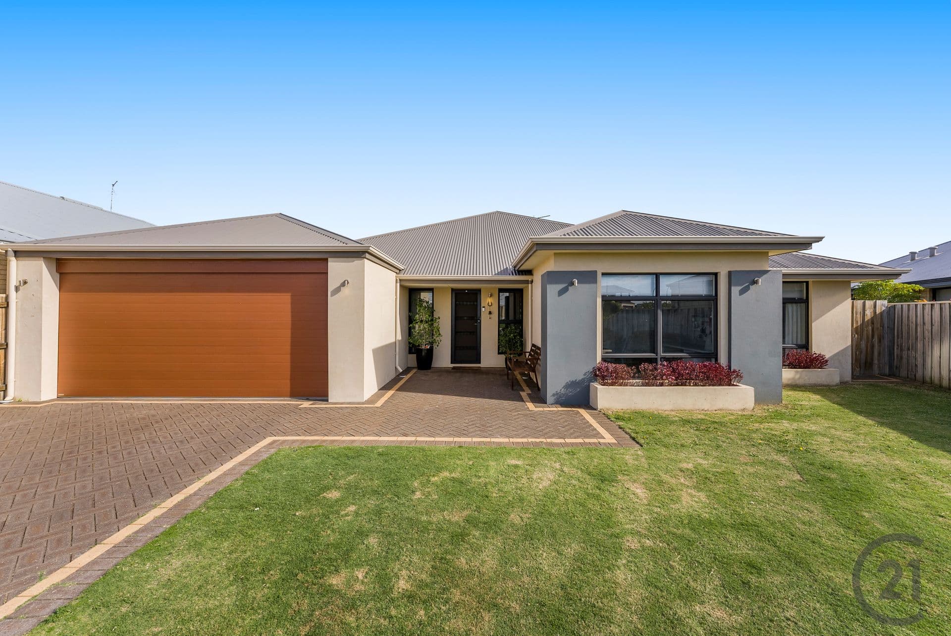 19 Tectona Way, Halls Head, WA, 6210, Halls Head - Image 1