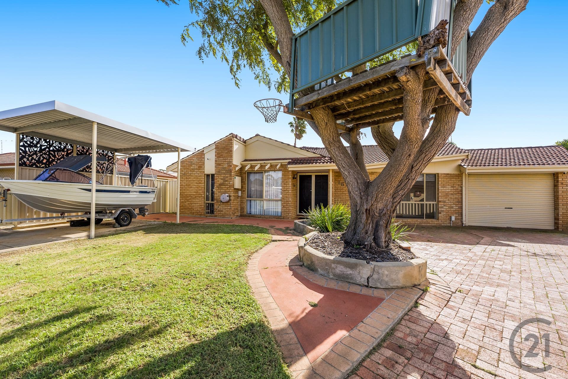 16 Hanson Way, Dudley Park, WA, 6210, Dudley Park - Thumbnail 3