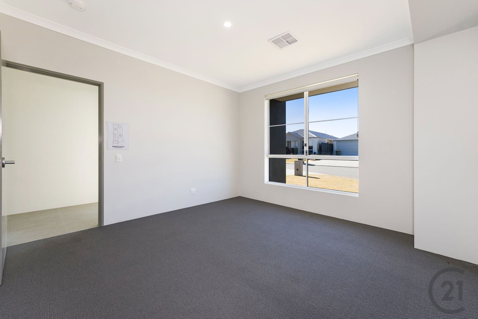 20 Churchill Way, KILSYTH, Kilsyth - Thumbnail 6