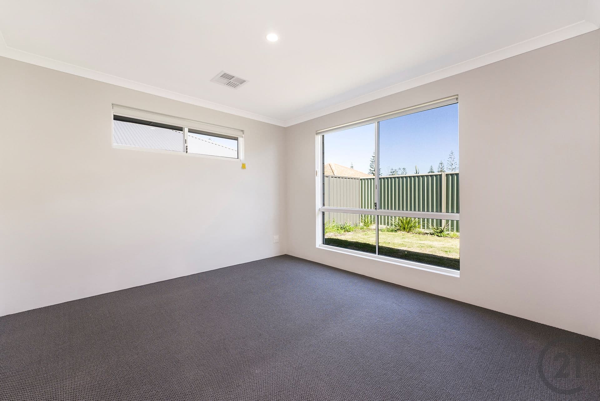 20 Churchill Way, KILSYTH, Kilsyth - Thumbnail 8