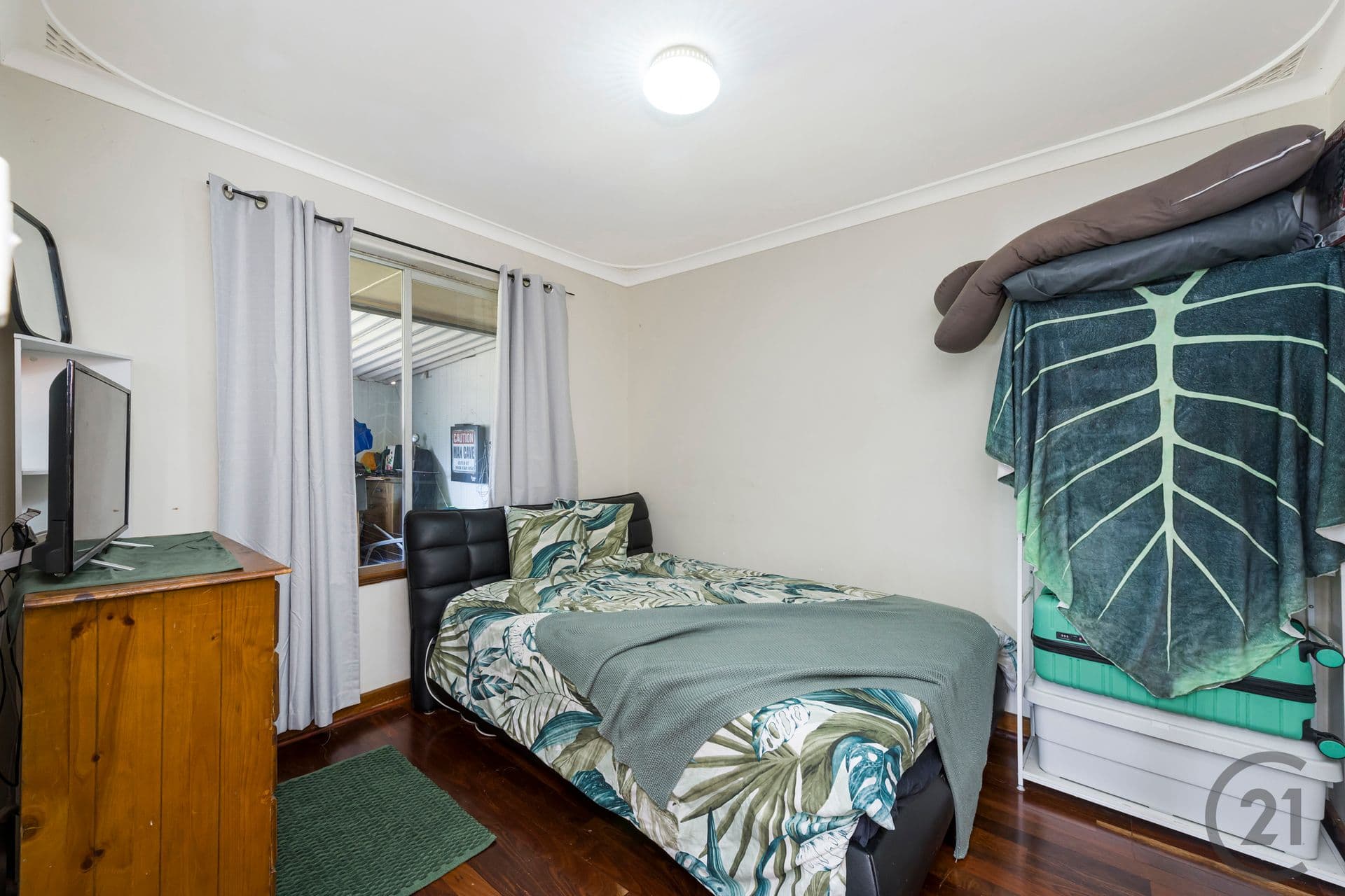 17 Leigh Street, Dudley Park, WA, 6210, Dudley Park - Thumbnail 7