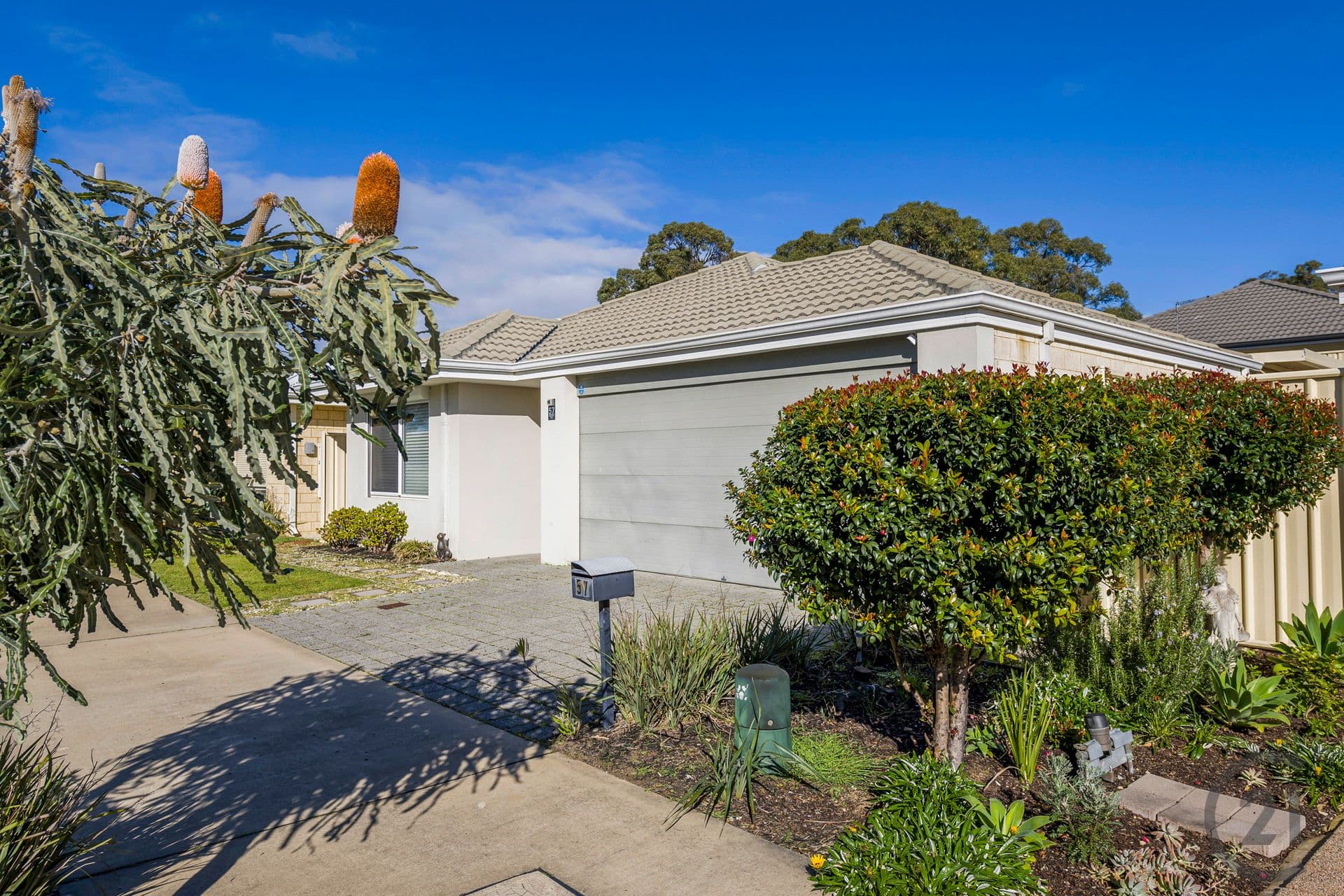 57 Warburton Trail, Lakelands, WA, 6180, Lakelands - Thumbnail 2