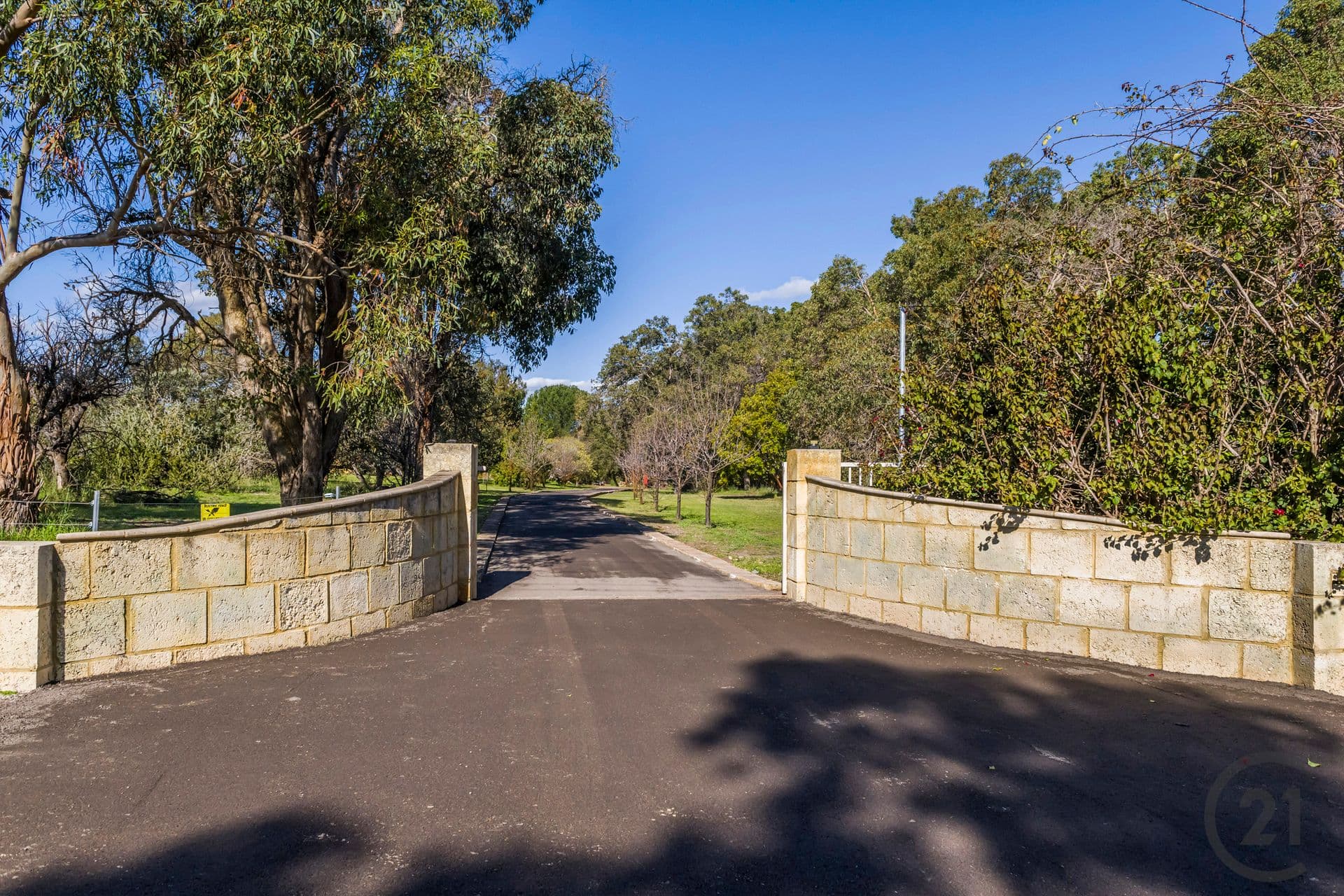 32 Alexander Parkway, Wellard, WA, 6170, Wellard - Thumbnail 4