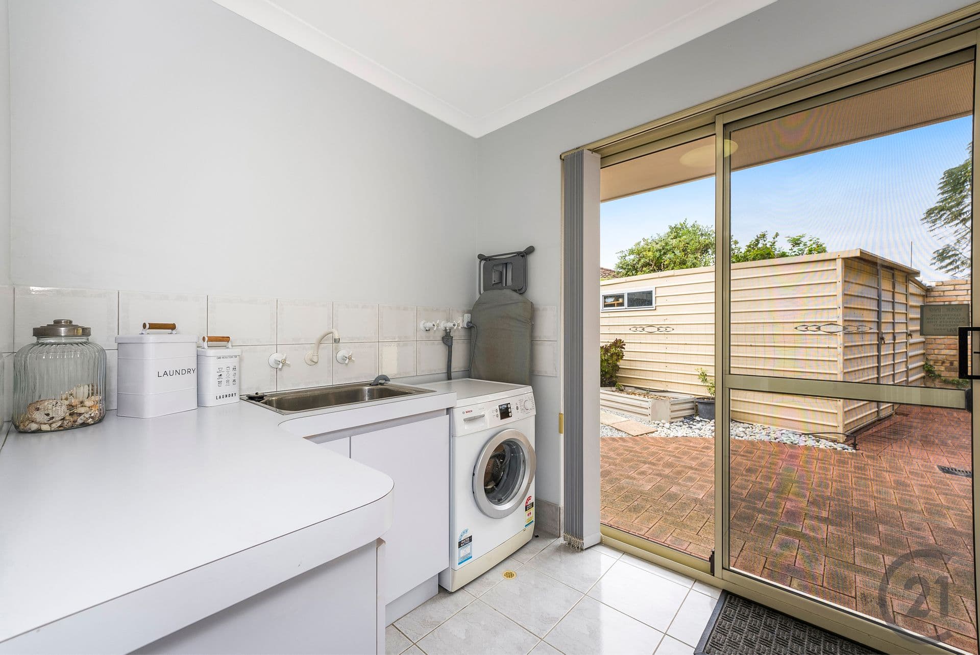 15 Fairfield Way, Halls Head, WA, 6210, Halls Head - Thumbnail 8