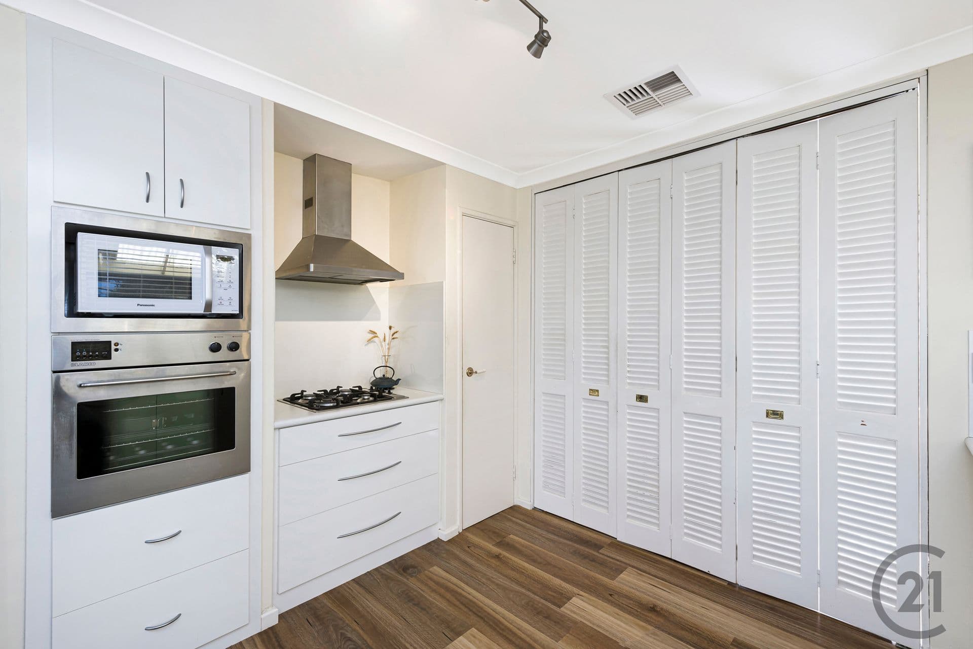 3 Parkwater Cove, Halls Head, WA, 6210, Halls Head - Thumbnail 8
