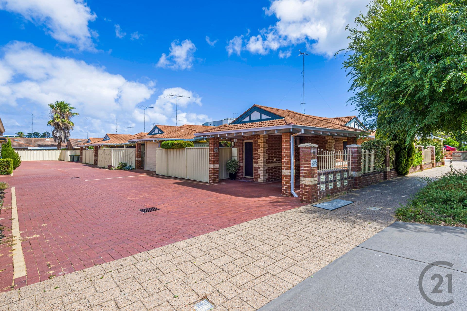 2/42 Sutton Street, Mandurah, WA, 6210, Mandurah - Thumbnail 2