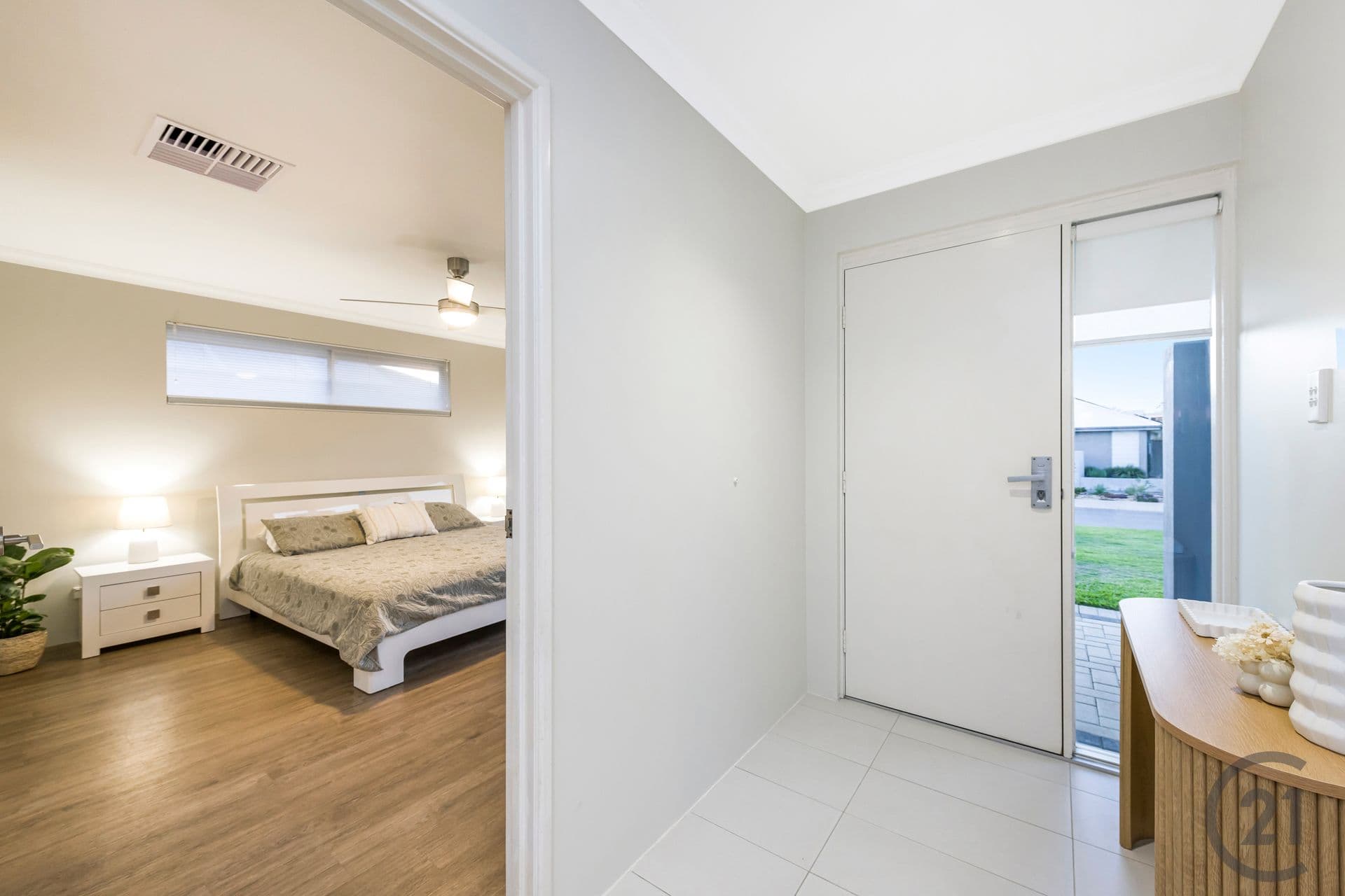 247 Peelwood Parade, Halls Head, WA, 6210, Halls Head - Thumbnail 4