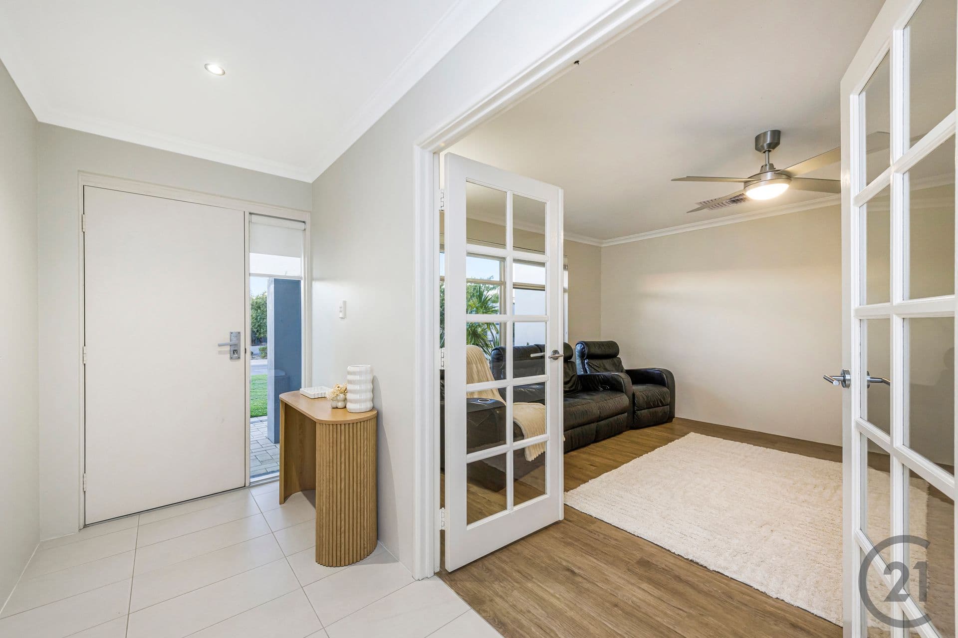 247 Peelwood Parade, Halls Head, WA, 6210, Halls Head - Thumbnail 8