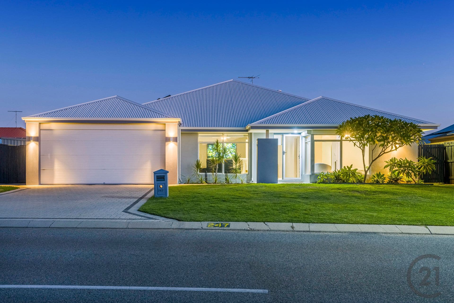 247 Peelwood Parade, Halls Head, WA, 6210, Halls Head - Image 1