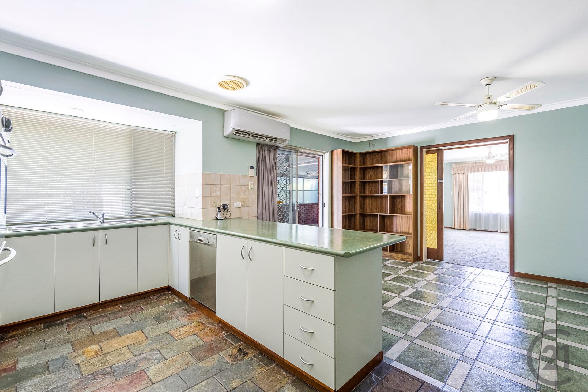 26 Hennessy Place, Mandurah, WA, 6210, Mandurah - Image 1