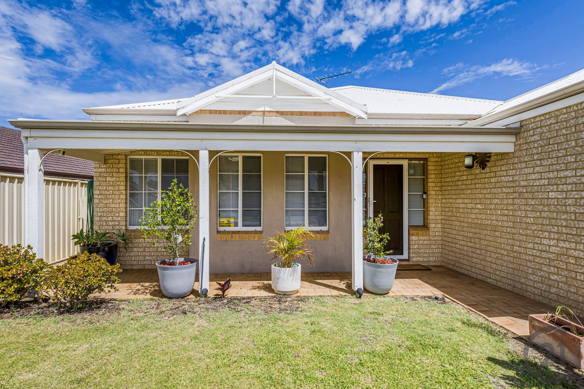 18 Kerkeri Heights, Lakelands, WA, 6180, Lakelands - Thumbnail 3