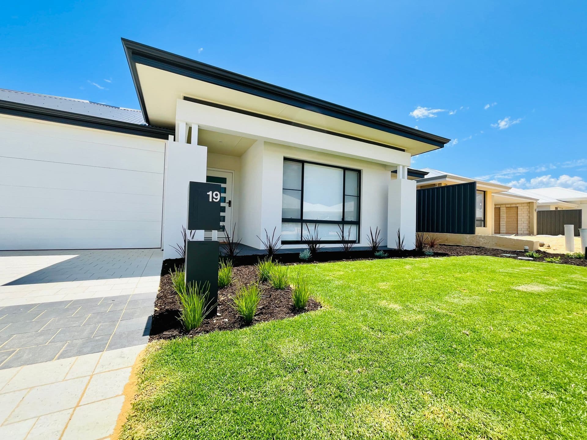 92 Mandurah Terrace, Mandurah, WA, 6210, Dawesville - Thumbnail 2