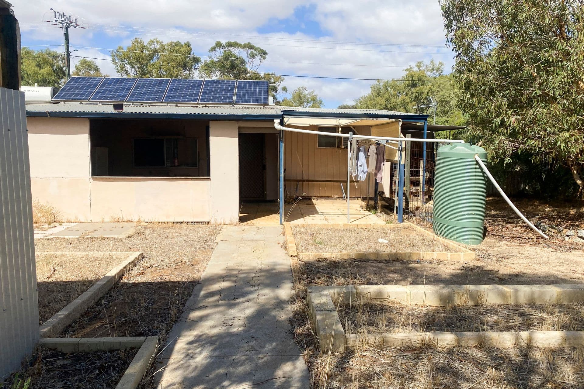 4 Gamenya Avenue, Merredin, WA, 6415, Merredin - Thumbnail 5