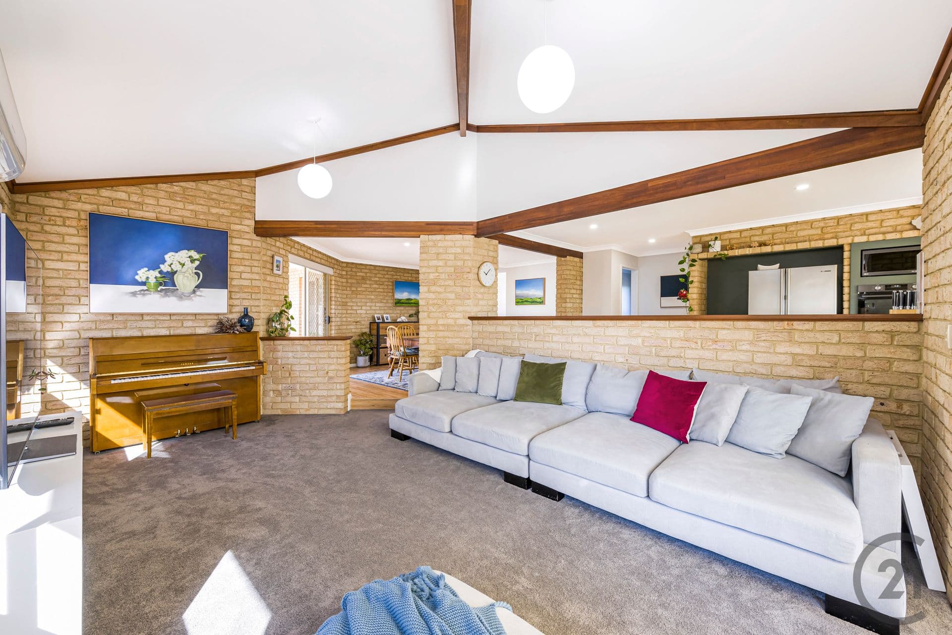 6 Fulmar Place, Halls Head, WA, 6210, Halls Head - Thumbnail 3