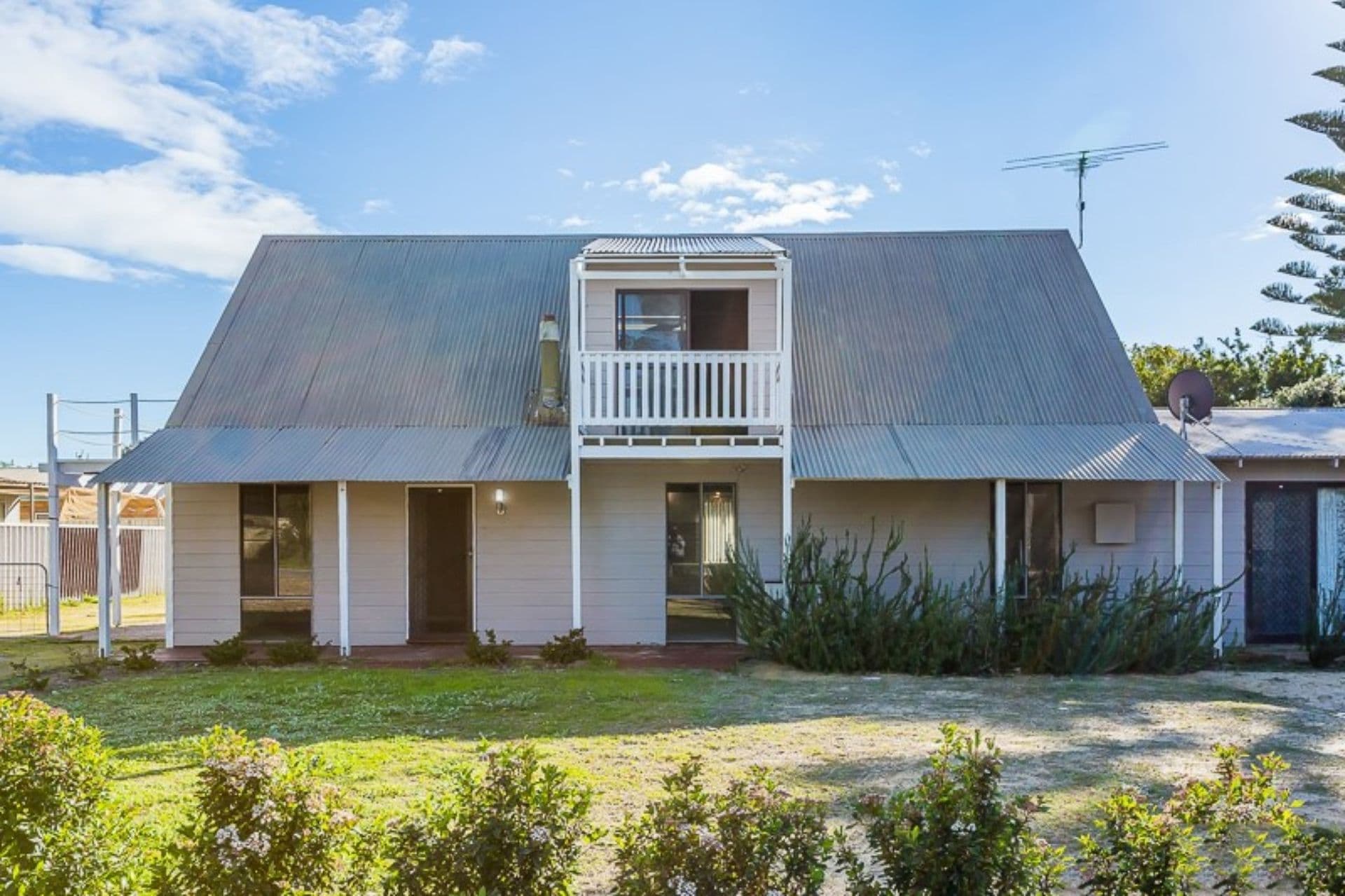 20 Roy Road, Coodanup, WA, 6210, Coodanup - Image 1