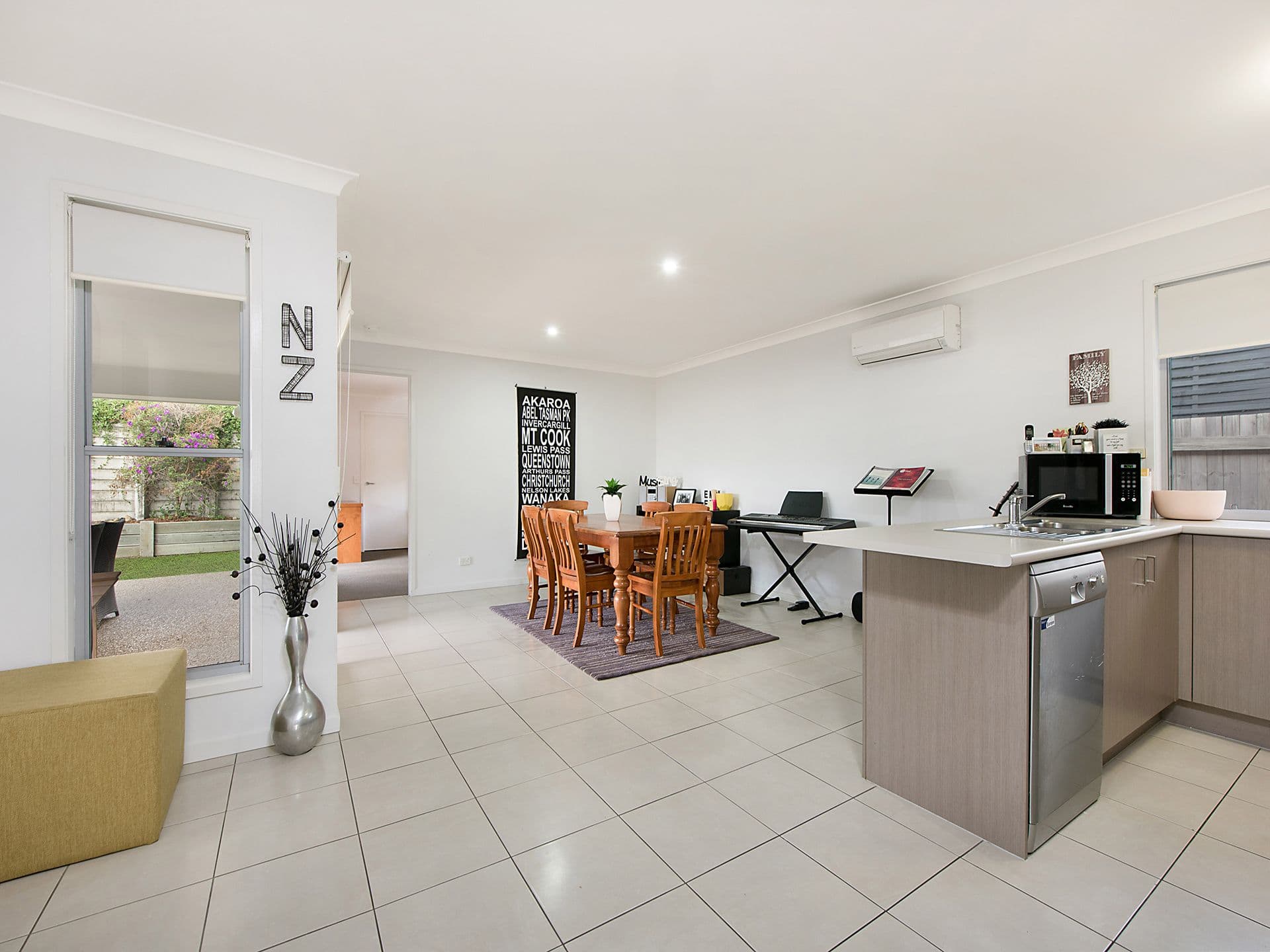 1/8 King Street, Buderim, QLD, 4556, Little Mountain - Thumbnail 7