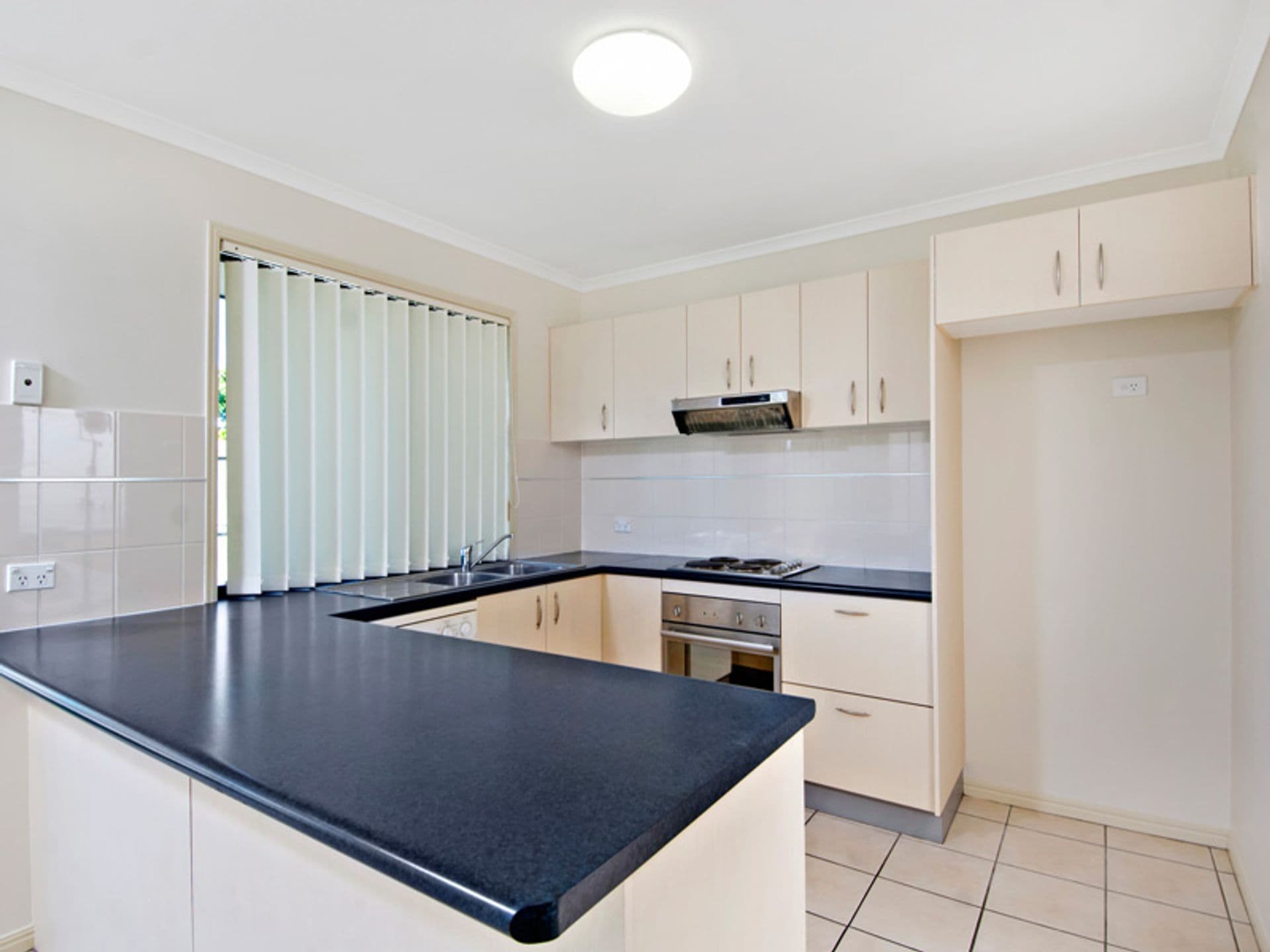 1/8 King Street, Buderim, QLD, 4556, Sippy Downs - Thumbnail 5