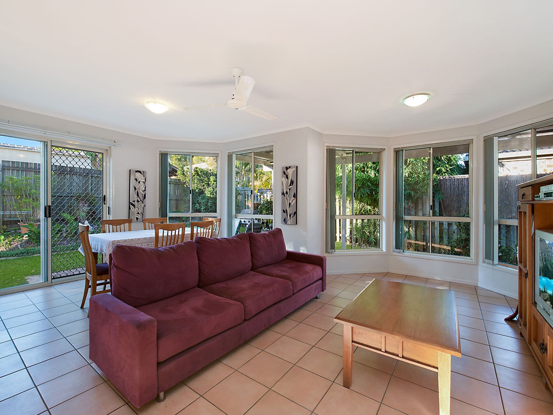 12 Oxford Close, Sippy Downs, QLD, 4556, Sippy Downs - Thumbnail 2