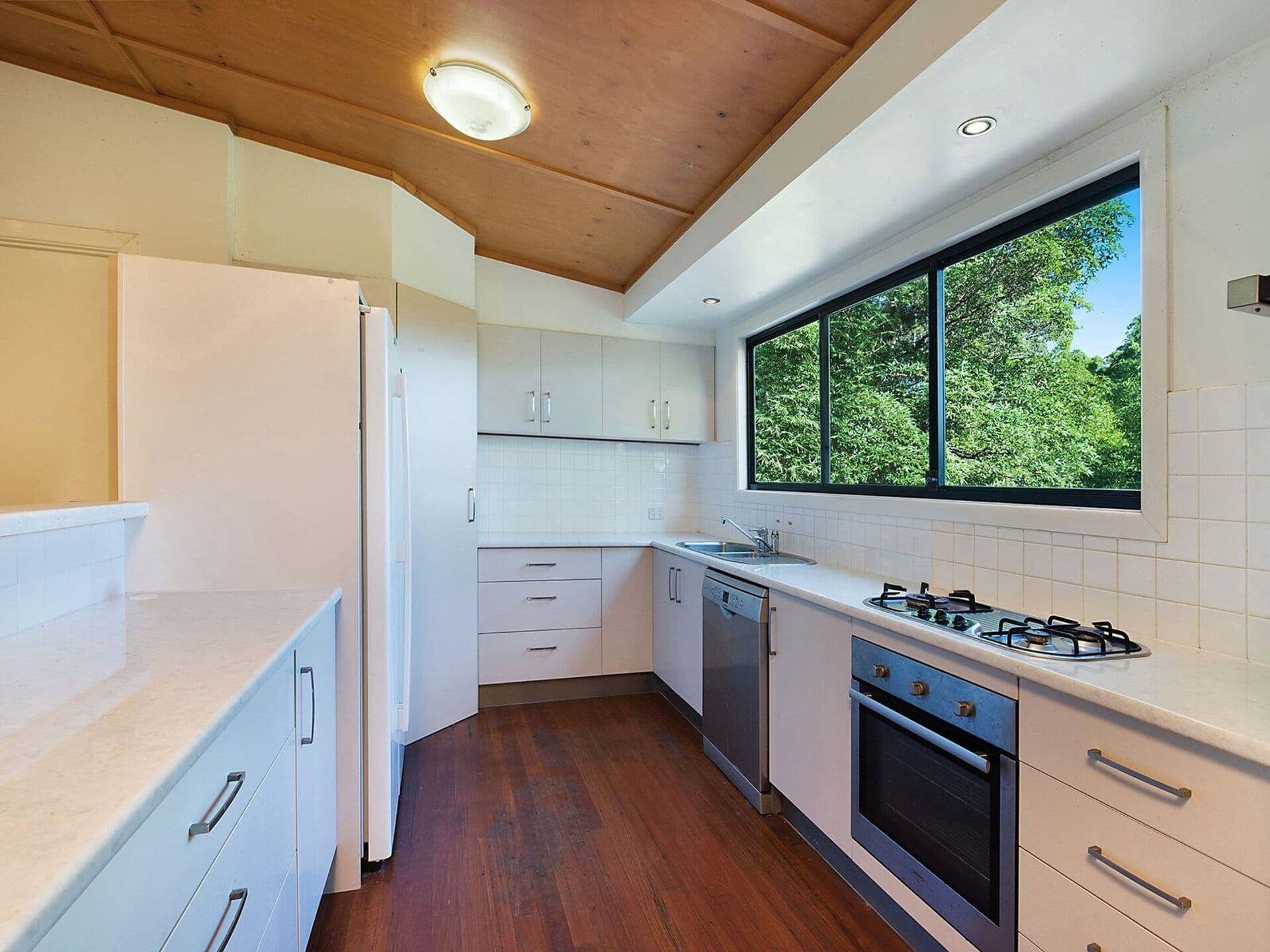 36 Lavender Close, Glenview, QLD, 4553, Glenview - Thumbnail 4